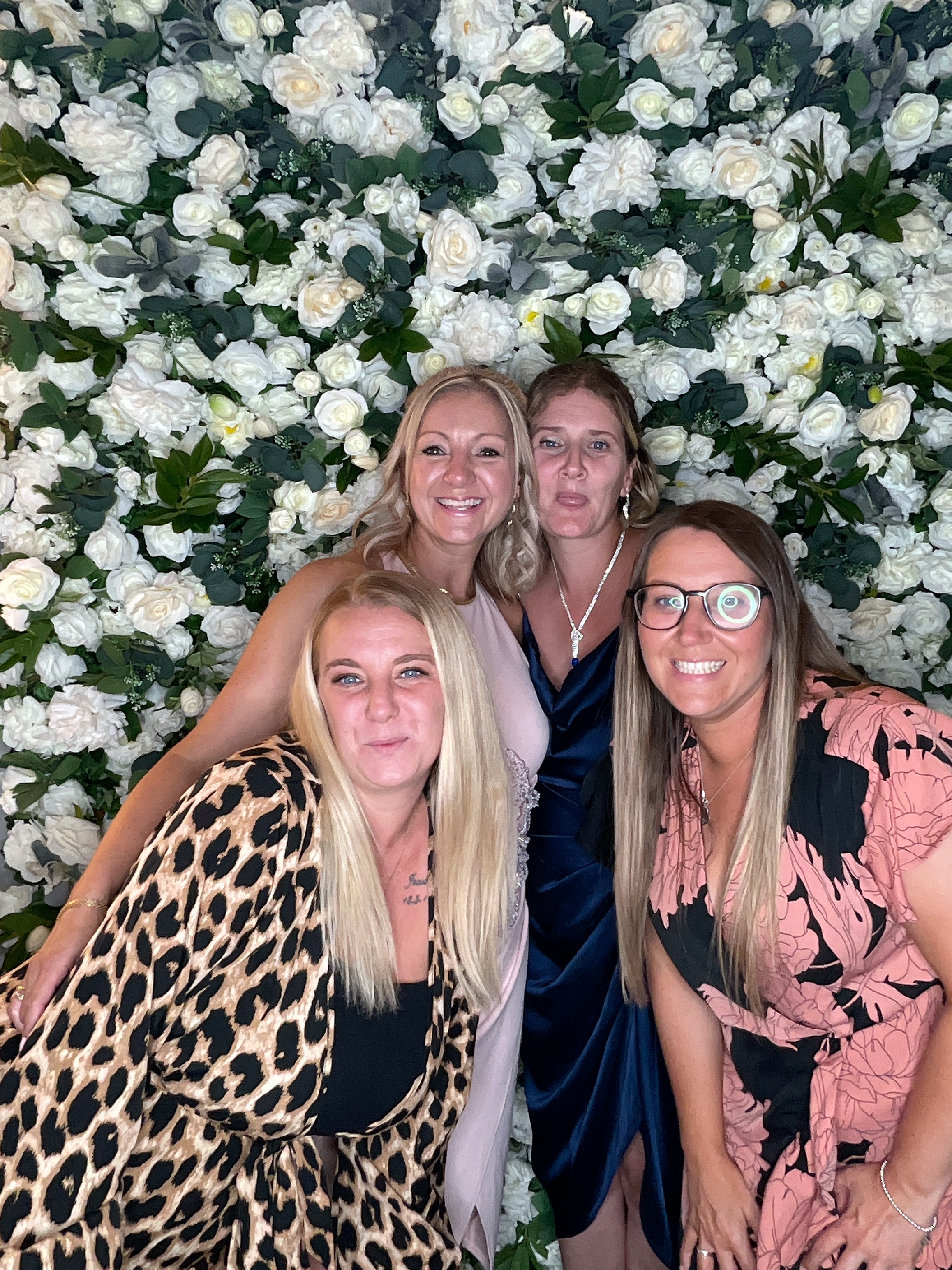 Mr & Mrs White  | View more photos from the event at gallery.magicimages.uk/u/MagicImages/Mr-Mrs-White