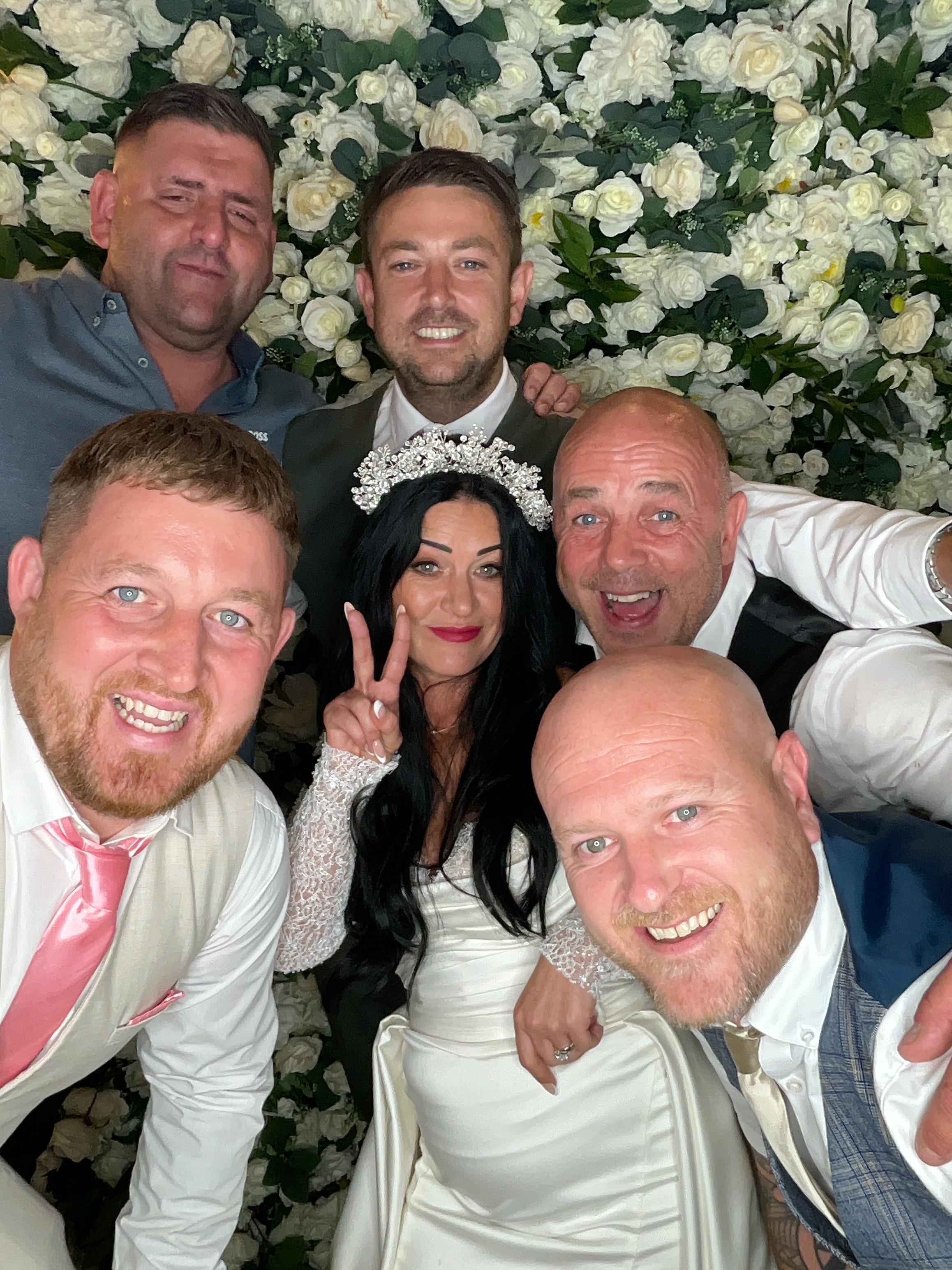 Mr & Mrs White  | View more photos from the event at gallery.magicimages.uk/u/MagicImages/Mr-Mrs-White