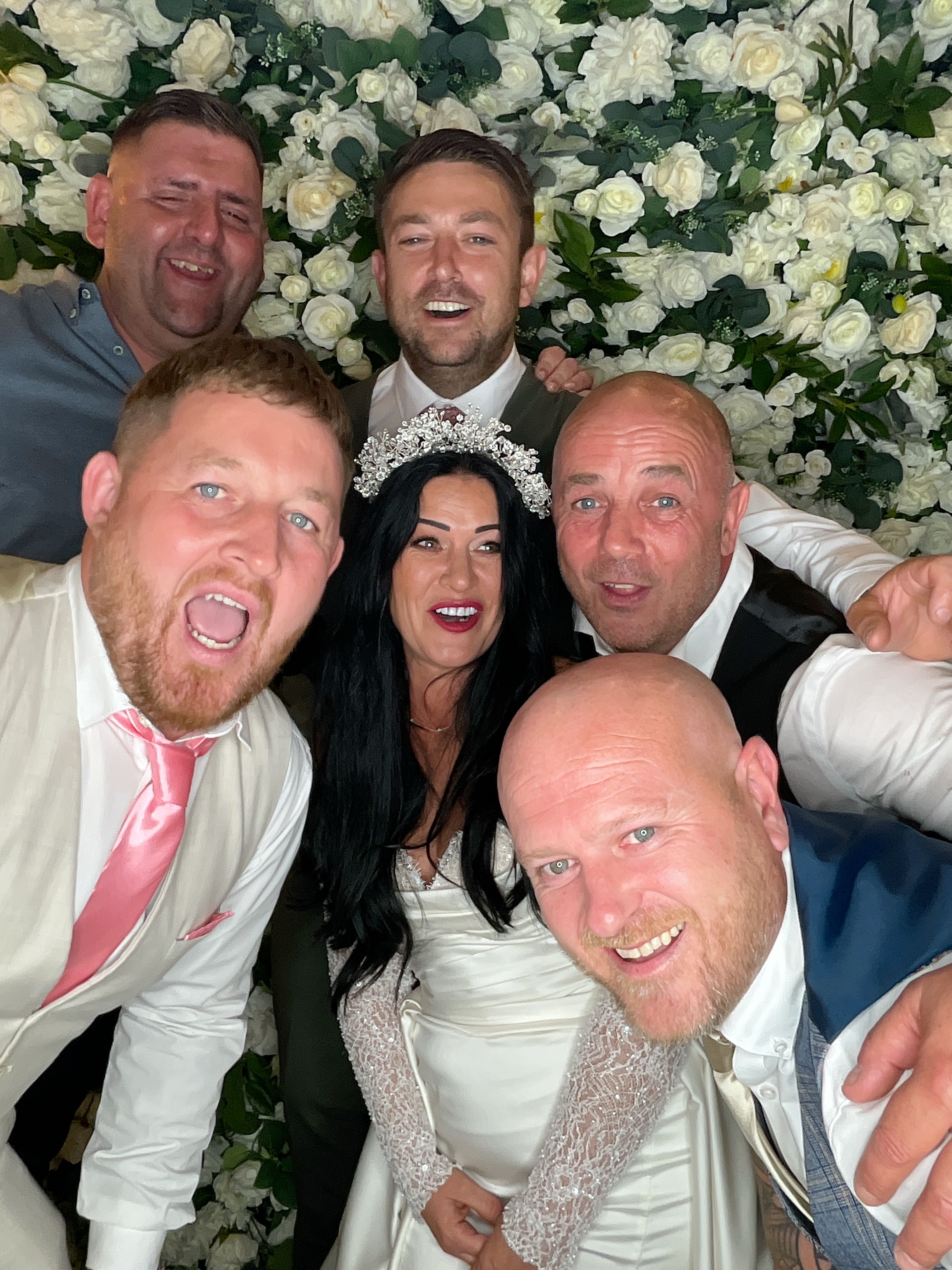 Mr & Mrs White  | View more photos from the event at gallery.magicimages.uk/u/MagicImages/Mr-Mrs-White