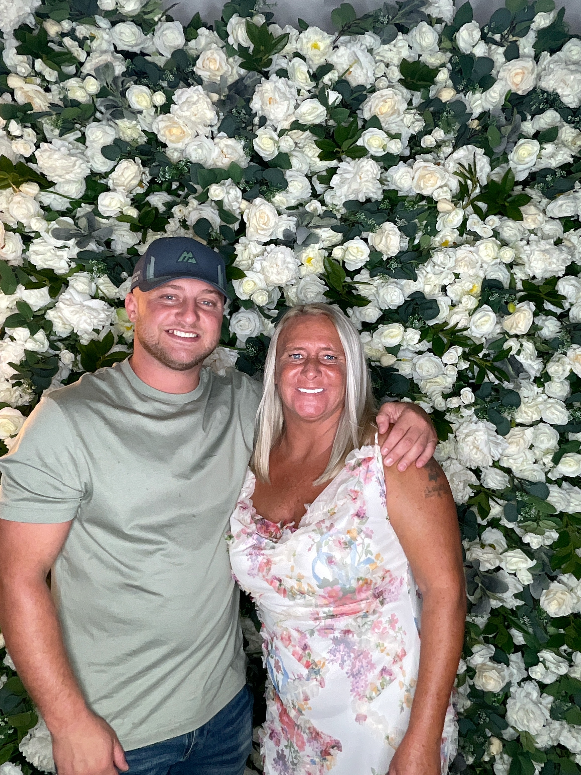 Mr & Mrs White  | View more photos from the event at gallery.magicimages.uk/u/MagicImages/Mr-Mrs-White