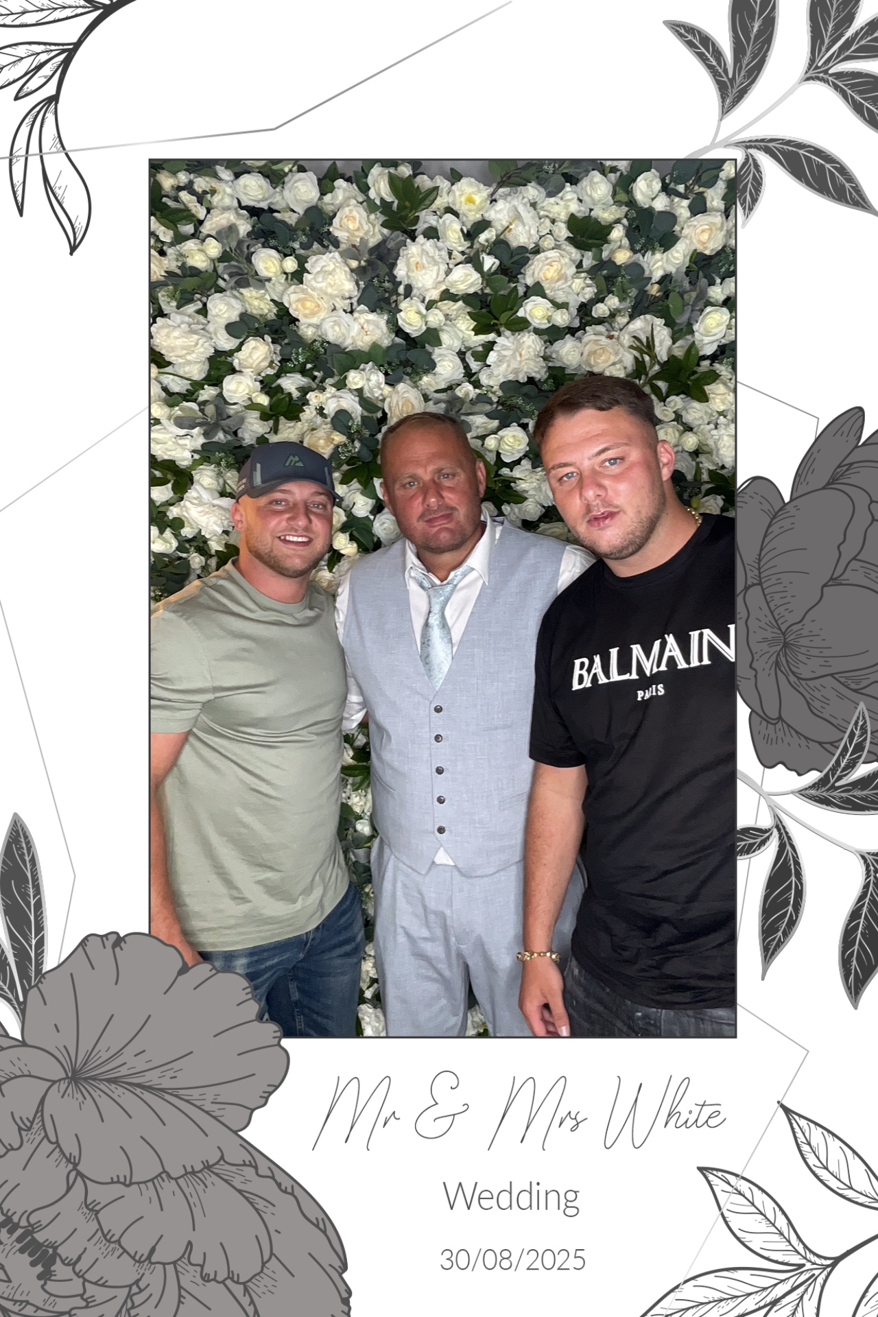 Mr & Mrs White  | View more photos from the event at gallery.magicimages.uk/u/MagicImages/Mr-Mrs-White