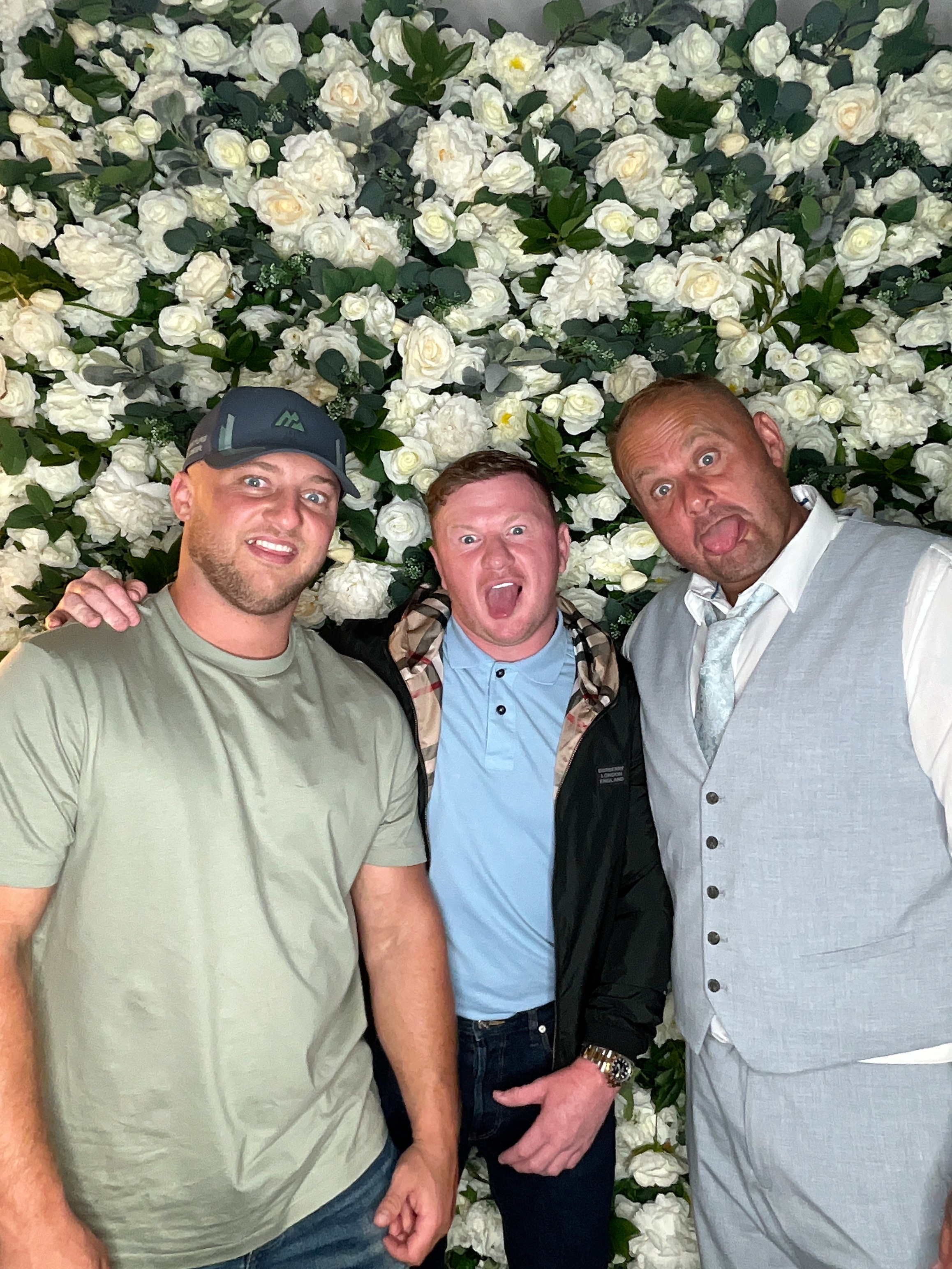 Mr & Mrs White  | View more photos from the event at gallery.magicimages.uk/u/MagicImages/Mr-Mrs-White