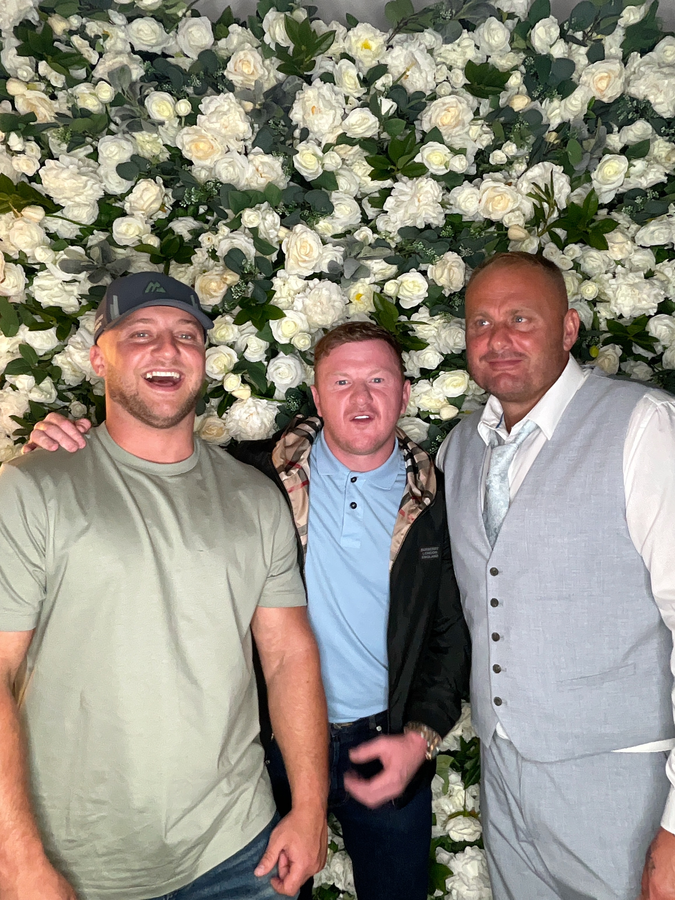 Mr & Mrs White  | View more photos from the event at gallery.magicimages.uk/u/MagicImages/Mr-Mrs-White