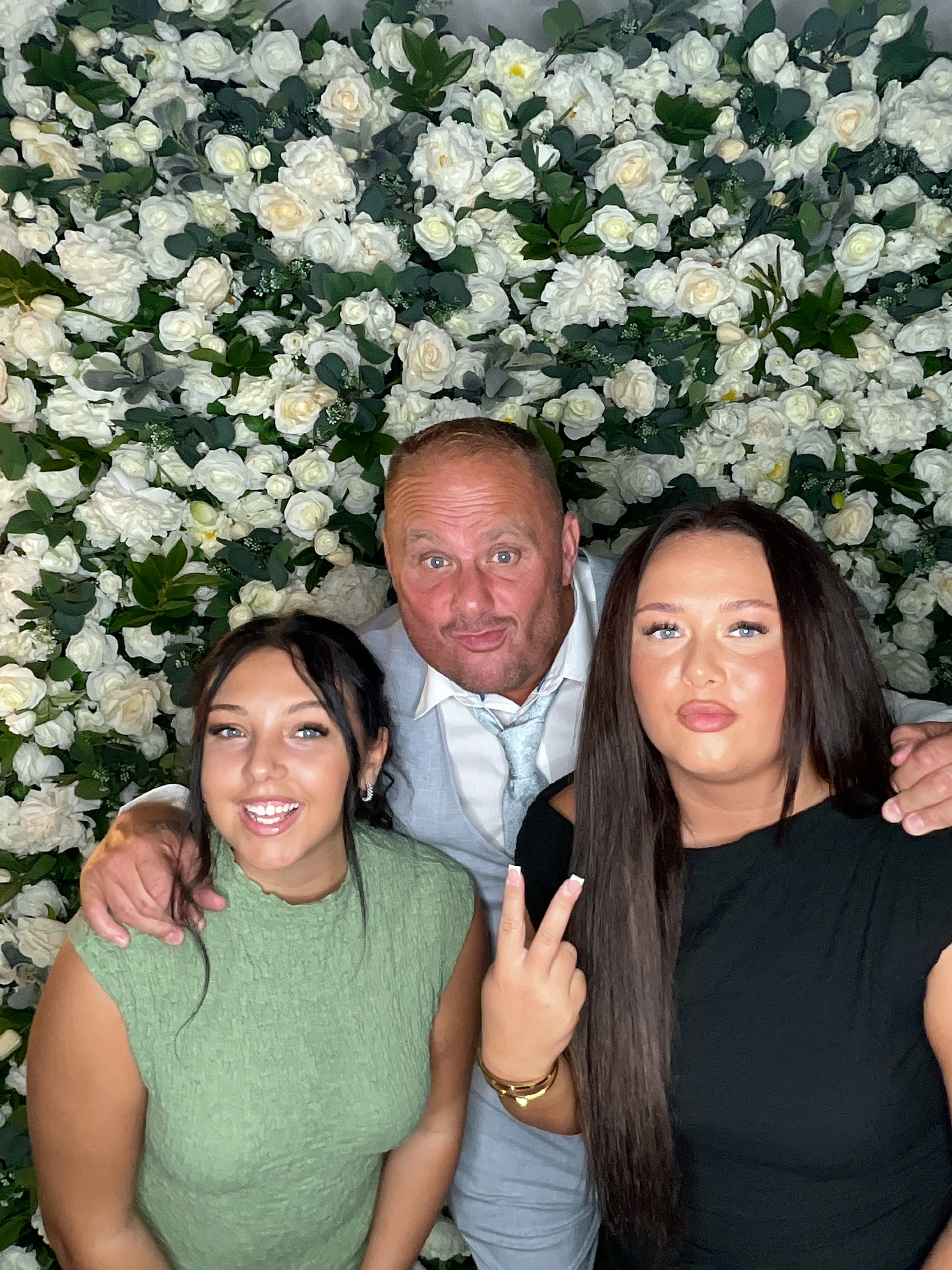 Mr & Mrs White  | View more photos from the event at gallery.magicimages.uk/u/MagicImages/Mr-Mrs-White