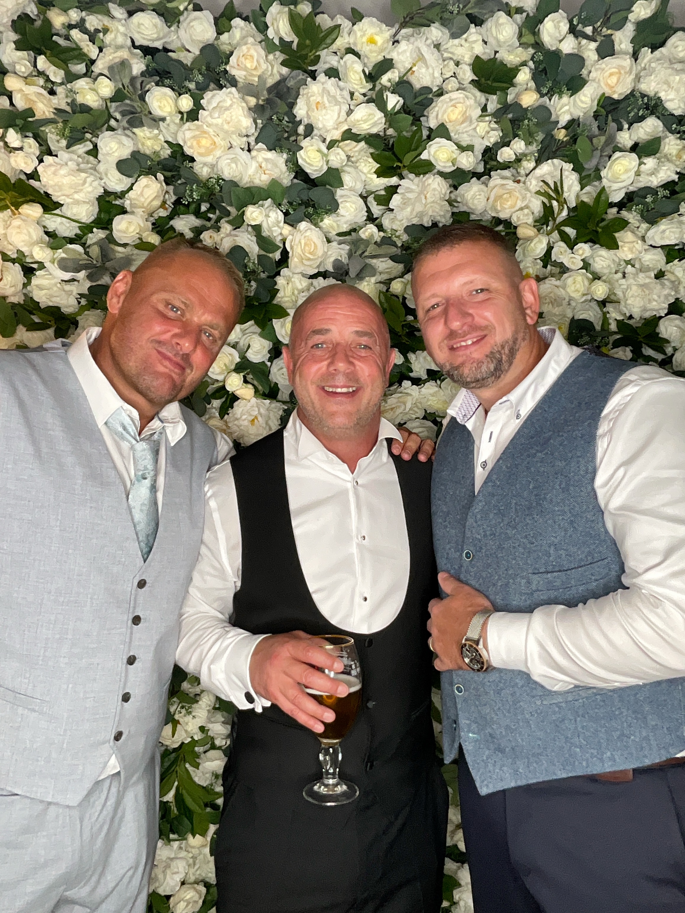 Mr & Mrs White  | View more photos from the event at gallery.magicimages.uk/u/MagicImages/Mr-Mrs-White