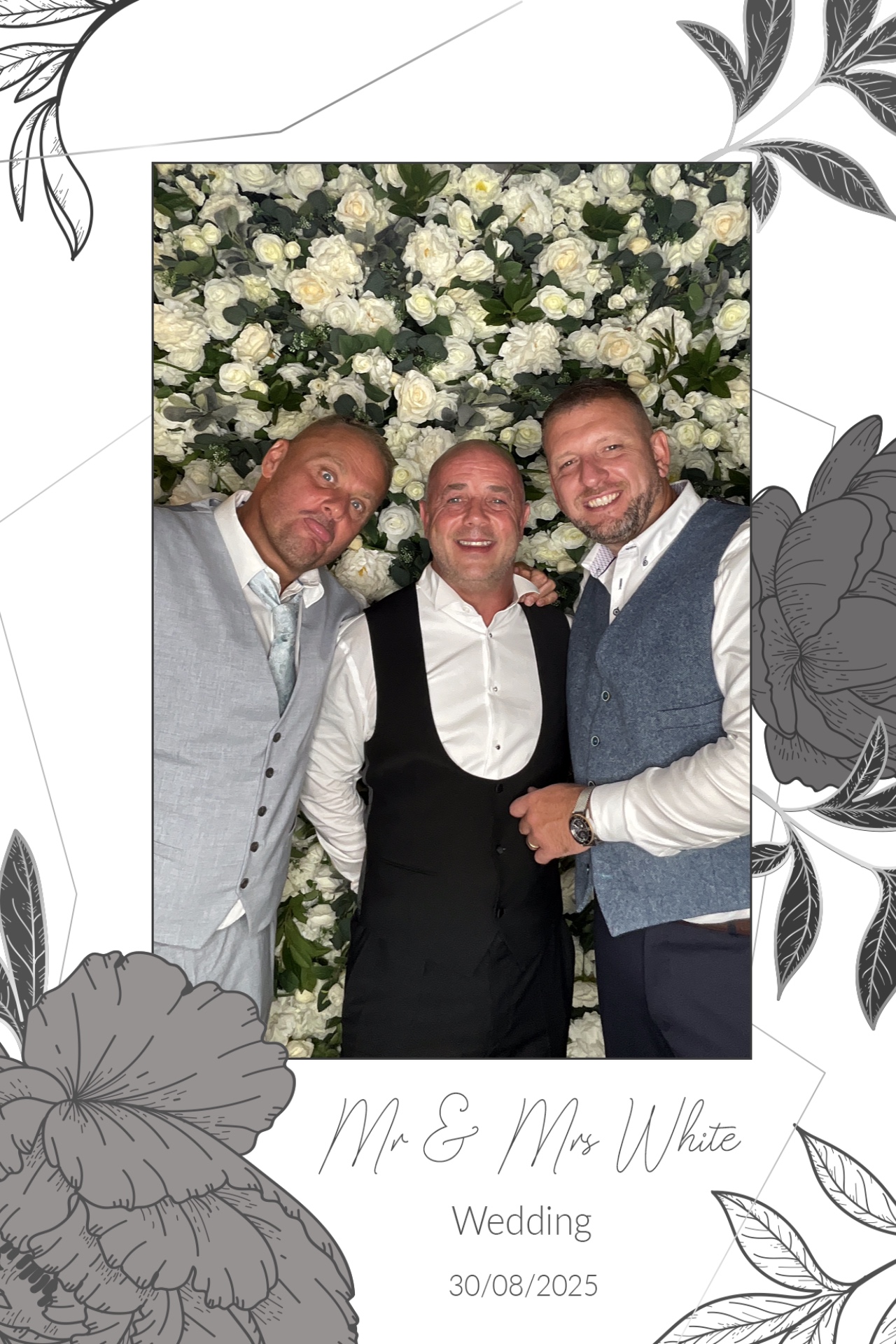 Mr & Mrs White  | View more photos from the event at gallery.magicimages.uk/u/MagicImages/Mr-Mrs-White