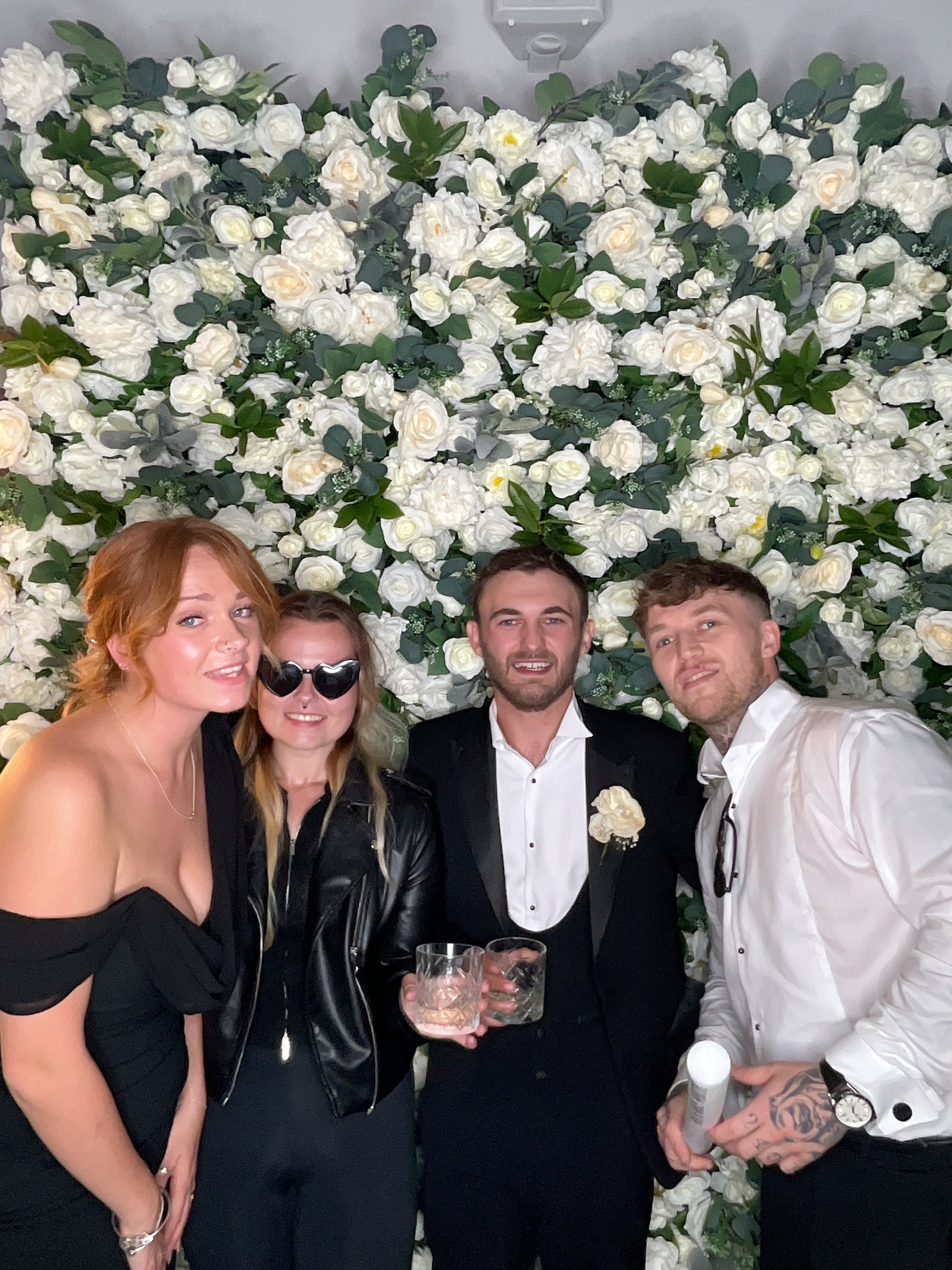 Mr & Mrs White  | View more photos from the event at gallery.magicimages.uk/u/MagicImages/Mr-Mrs-White