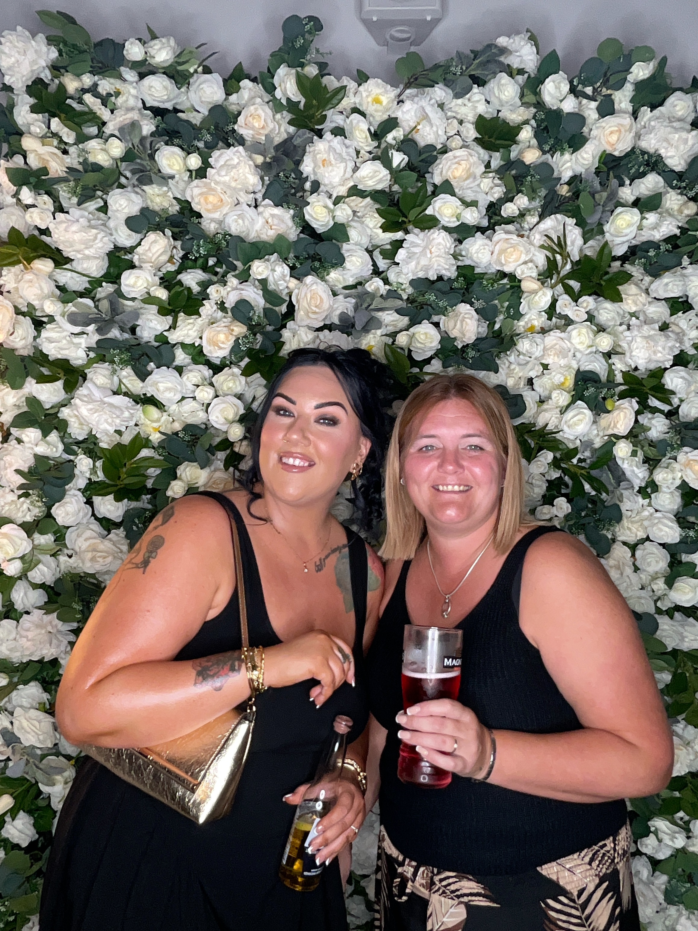 Mr & Mrs White  | View more photos from the event at gallery.magicimages.uk/u/MagicImages/Mr-Mrs-White