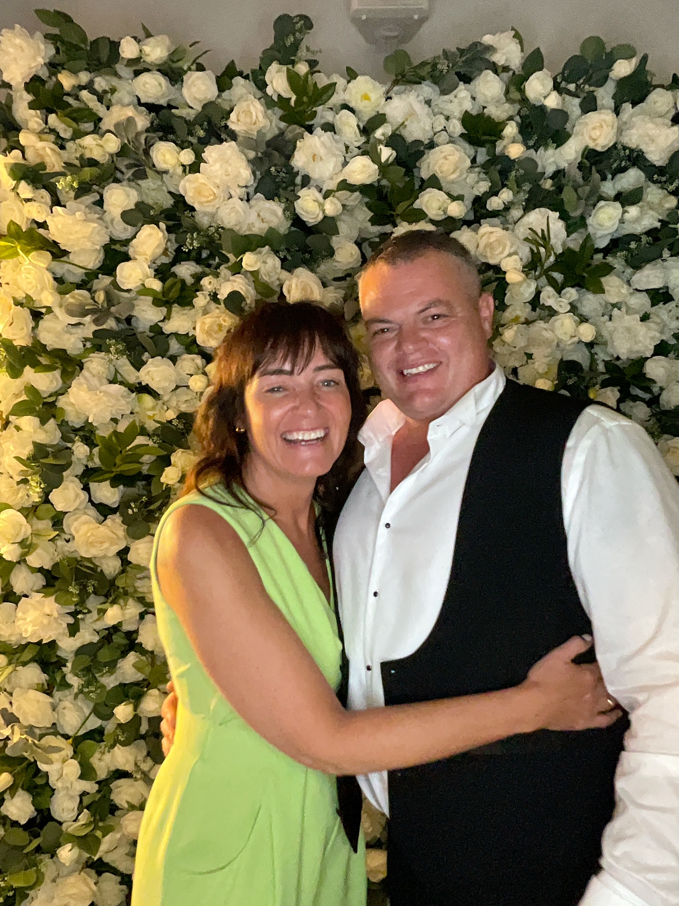 Mr & Mrs White  | View more photos from the event at gallery.magicimages.uk/u/MagicImages/Mr-Mrs-White