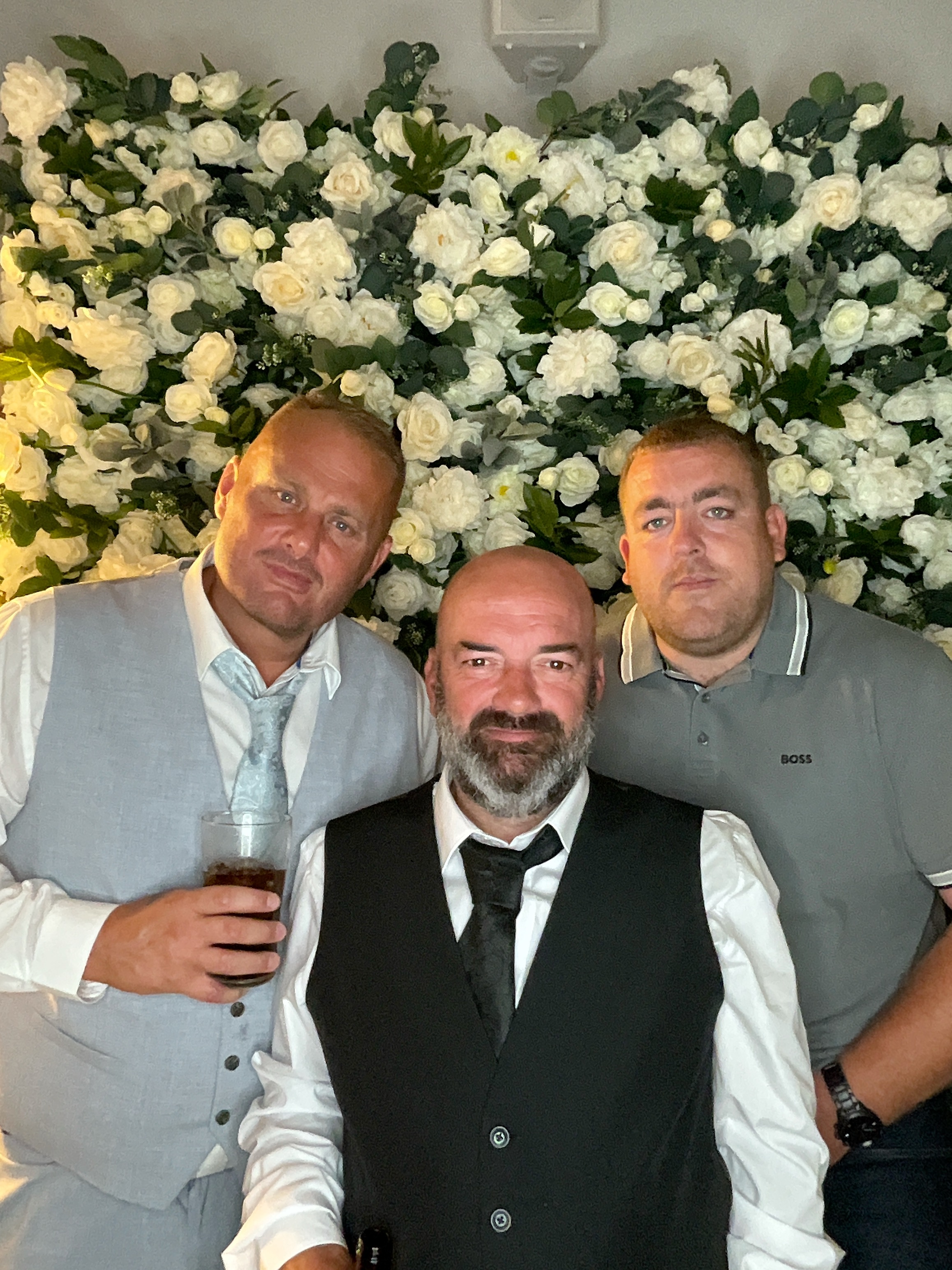 Mr & Mrs White  | View more photos from the event at gallery.magicimages.uk/u/MagicImages/Mr-Mrs-White