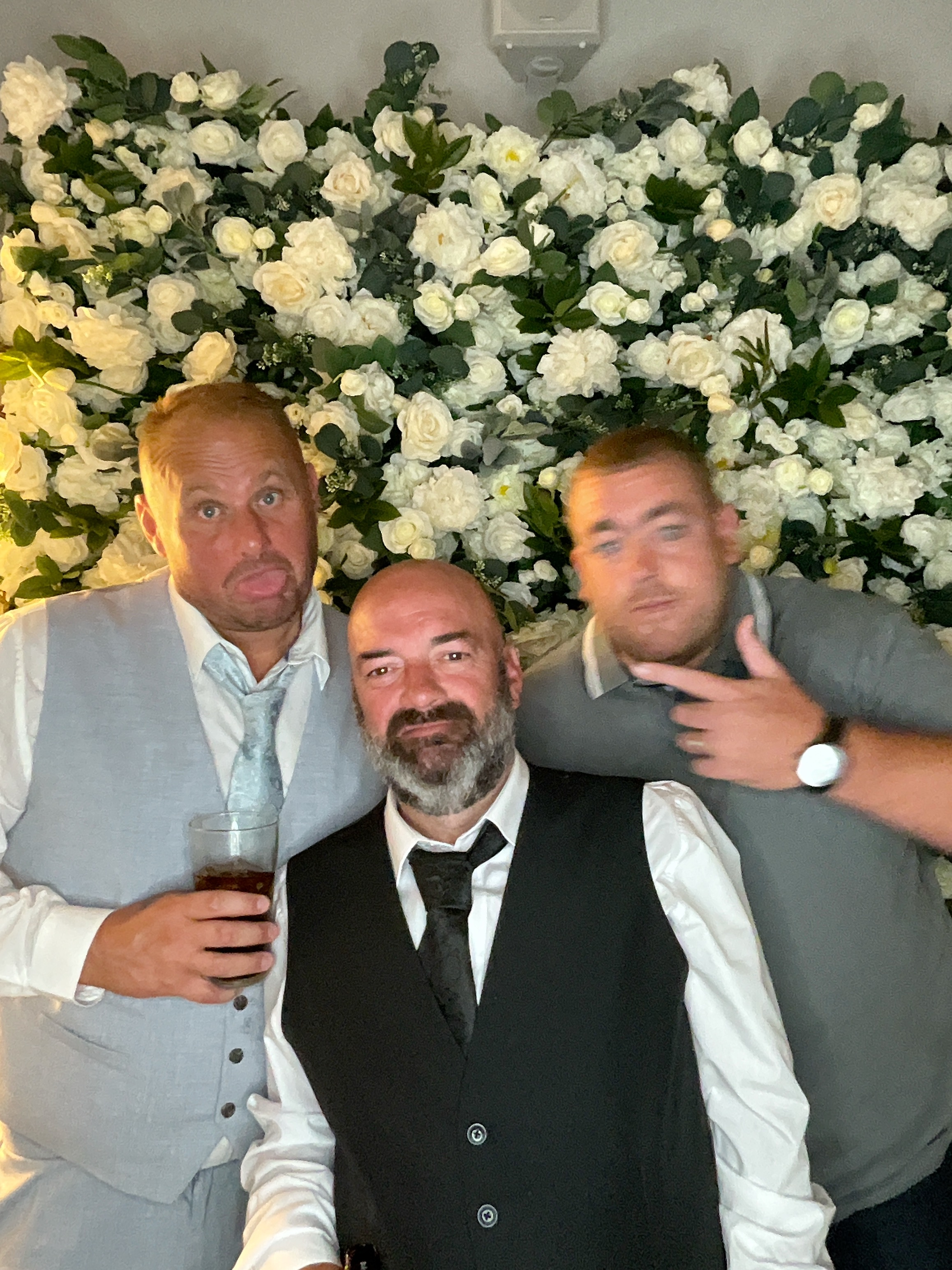 Mr & Mrs White  | View more photos from the event at gallery.magicimages.uk/u/MagicImages/Mr-Mrs-White