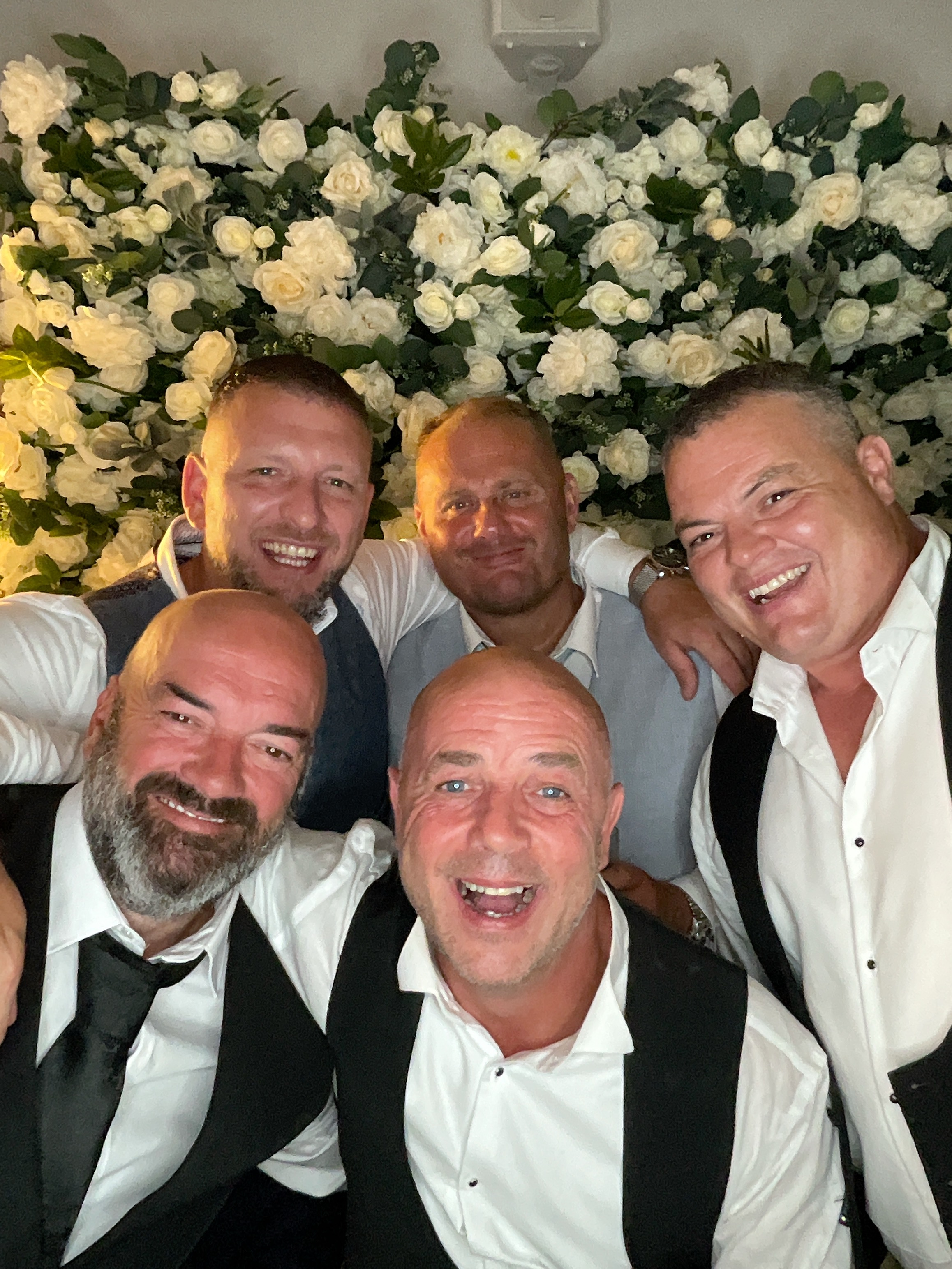 Mr & Mrs White  | View more photos from the event at gallery.magicimages.uk/u/MagicImages/Mr-Mrs-White