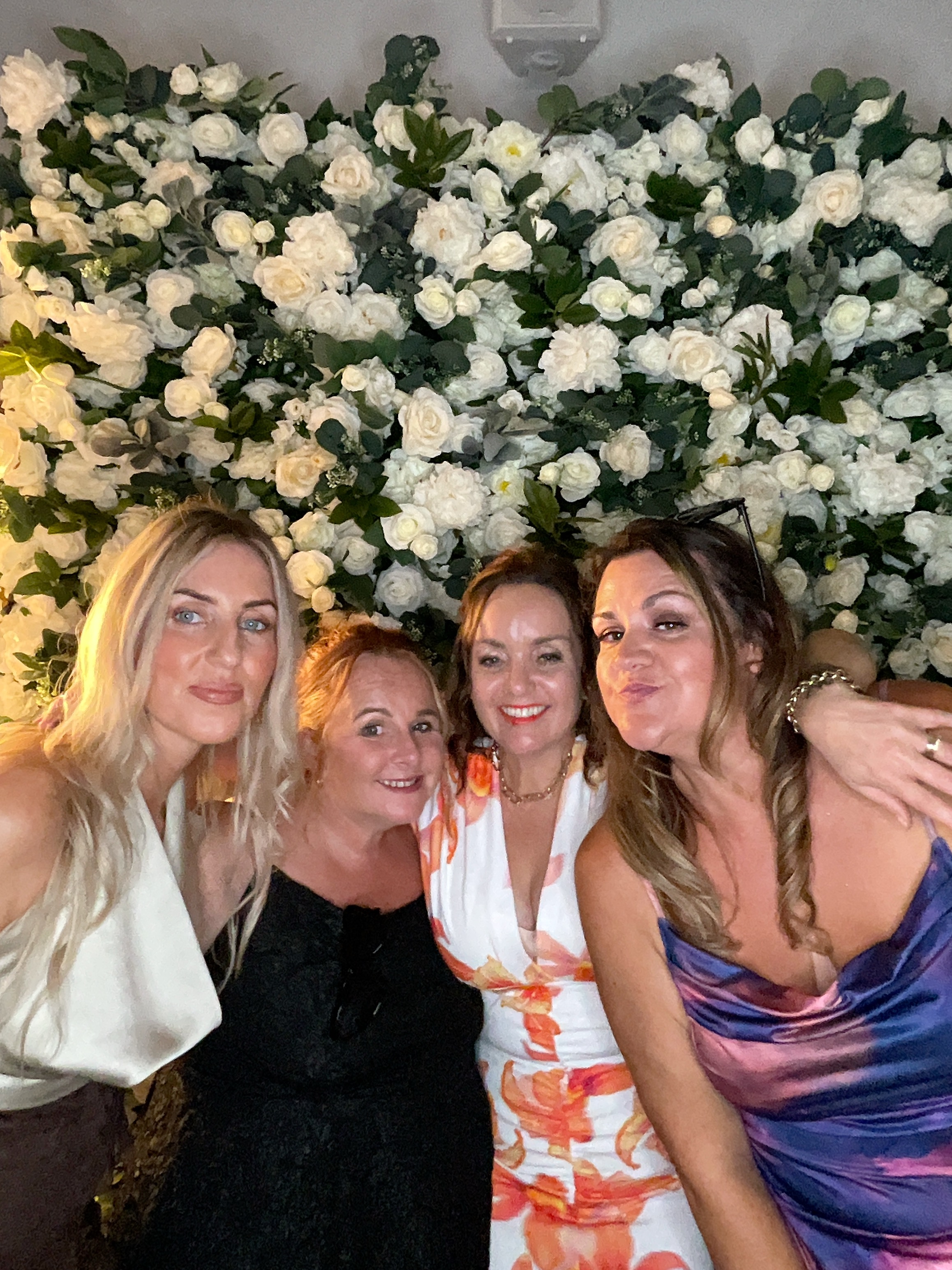 Mr & Mrs White  | View more photos from the event at gallery.magicimages.uk/u/MagicImages/Mr-Mrs-White