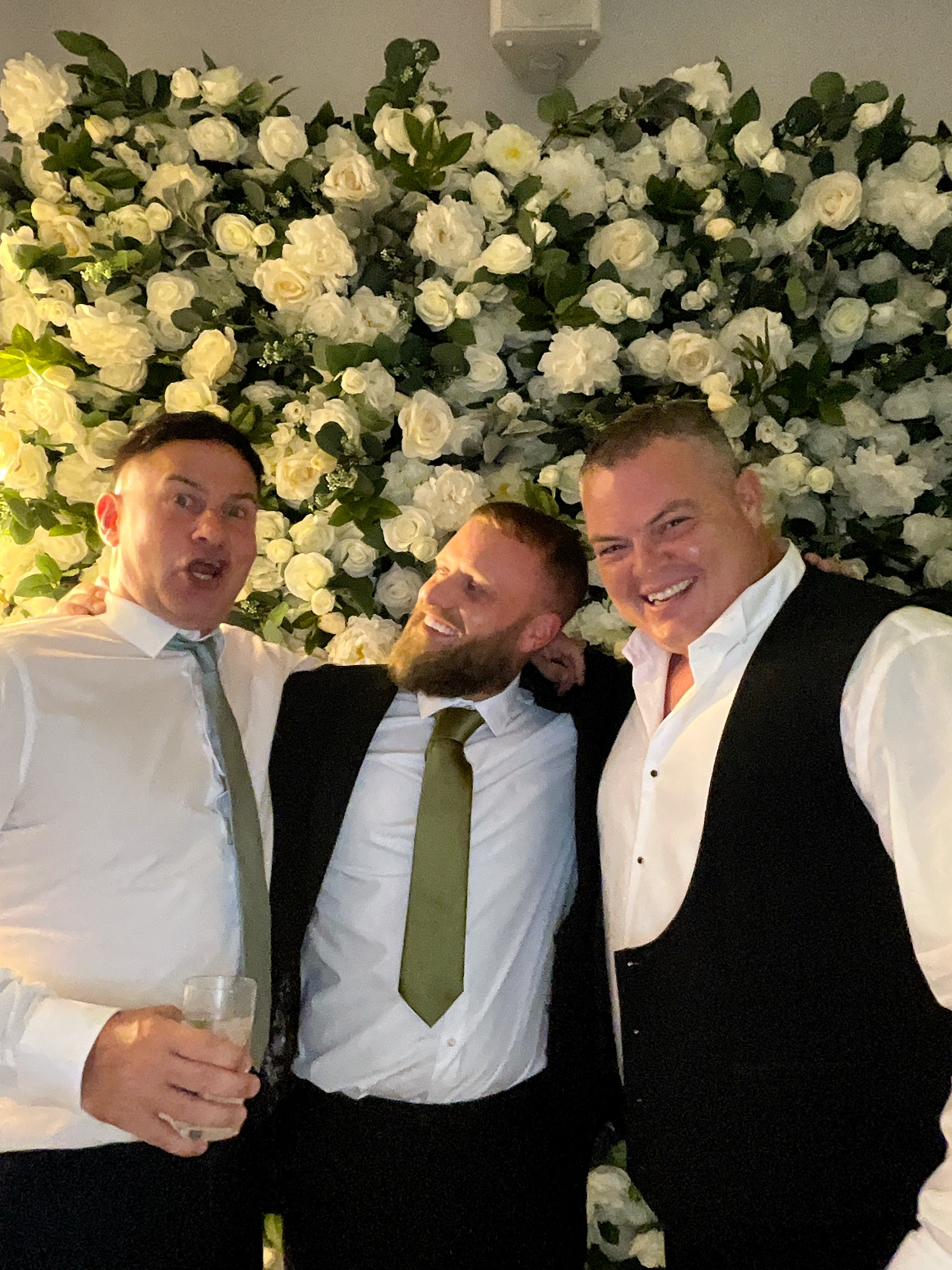 Mr & Mrs White  | View more photos from the event at gallery.magicimages.uk/u/MagicImages/Mr-Mrs-White