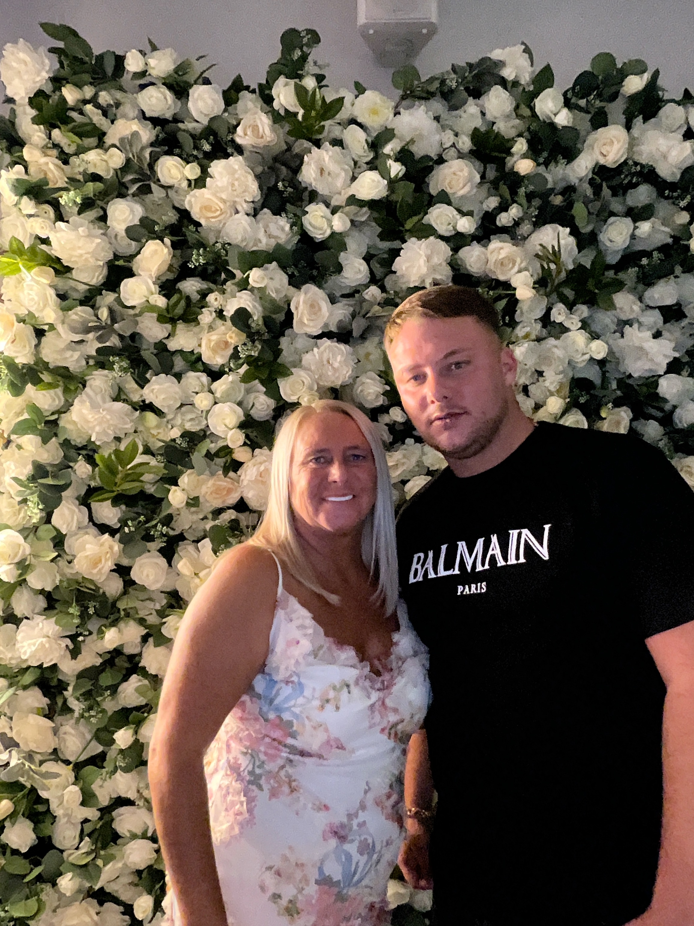 Mr & Mrs White  | View more photos from the event at gallery.magicimages.uk/u/MagicImages/Mr-Mrs-White