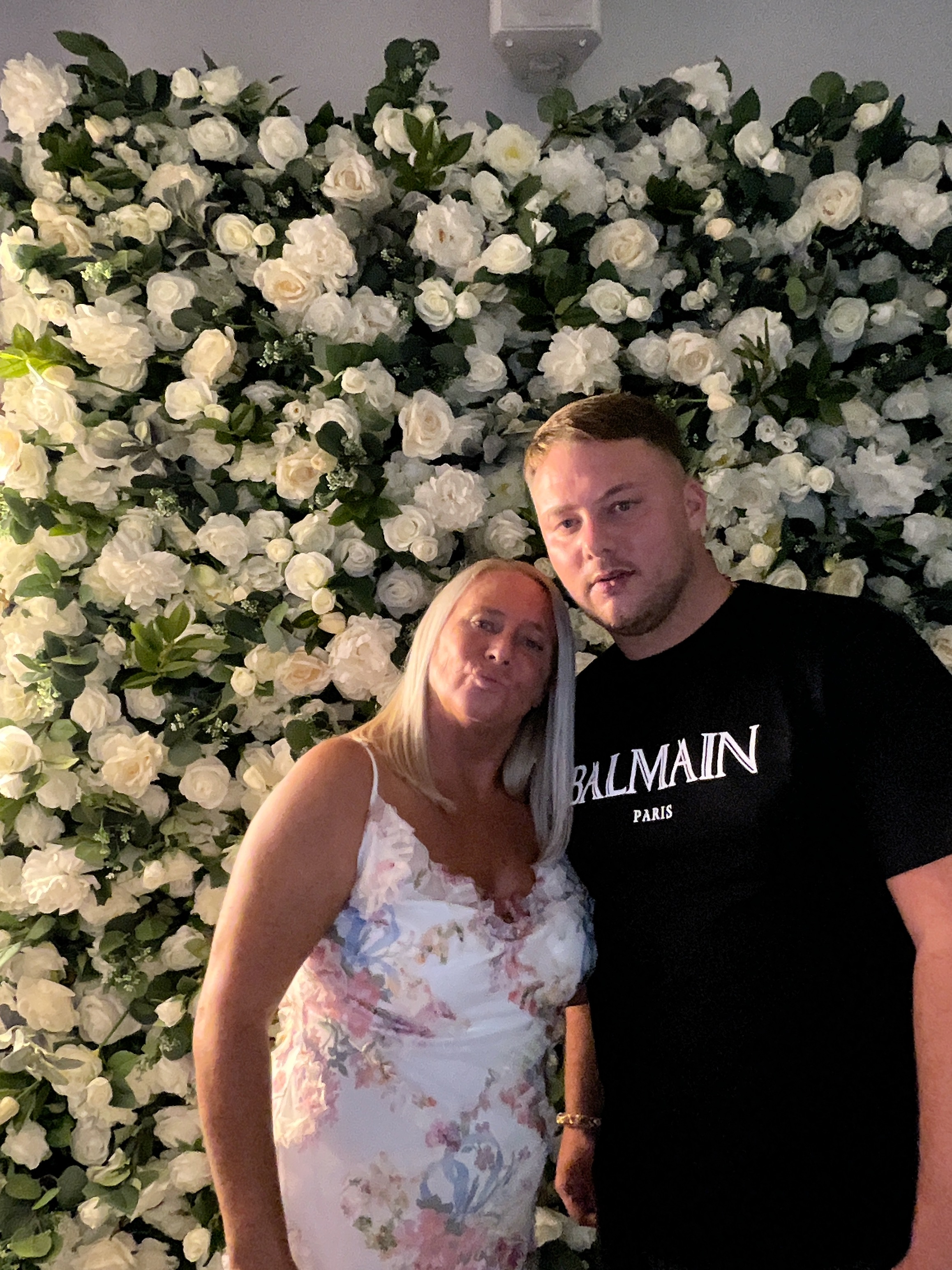 Mr & Mrs White  | View more photos from the event at gallery.magicimages.uk/u/MagicImages/Mr-Mrs-White