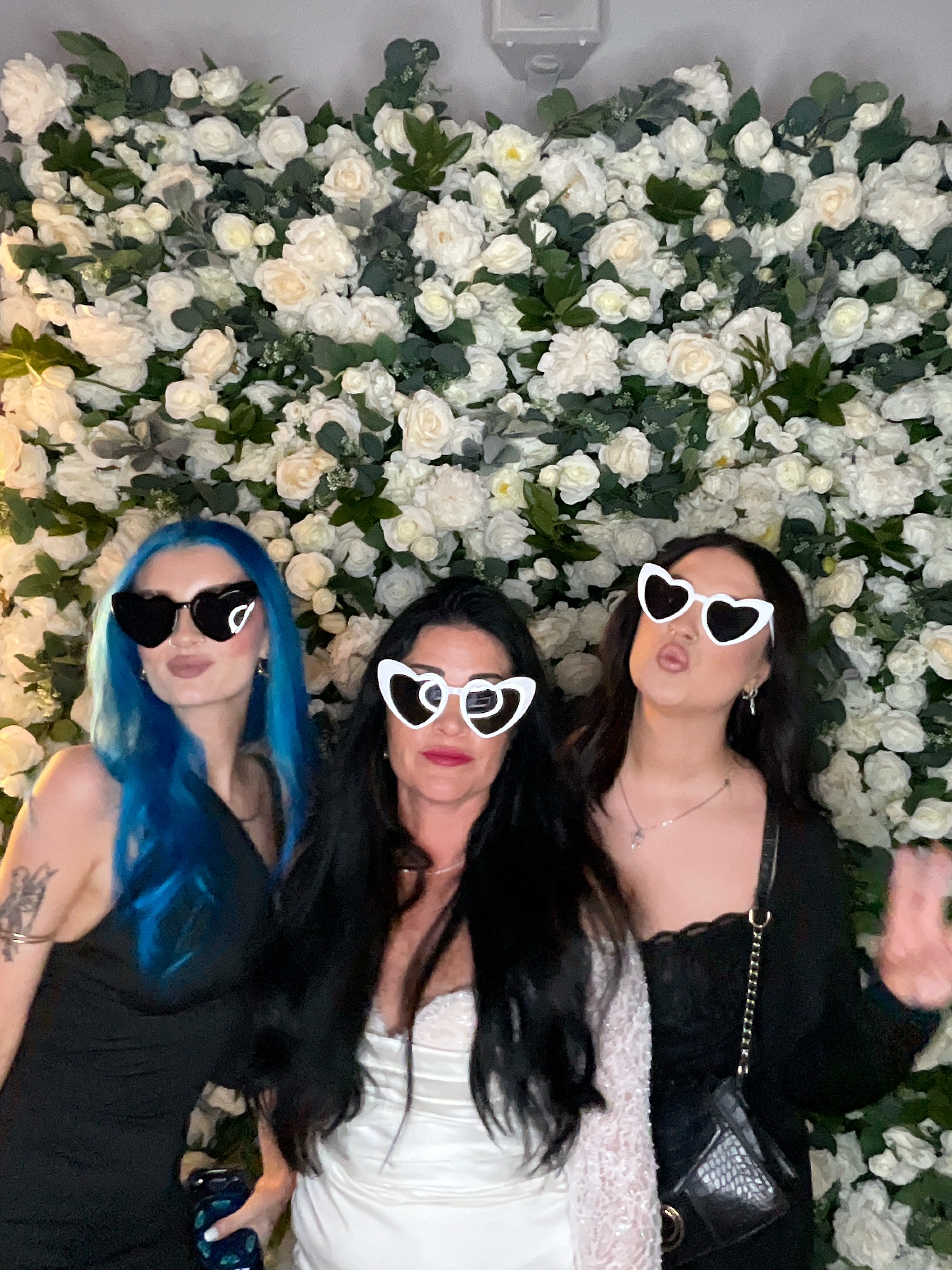 Mr & Mrs White  | View more photos from the event at gallery.magicimages.uk/u/MagicImages/Mr-Mrs-White