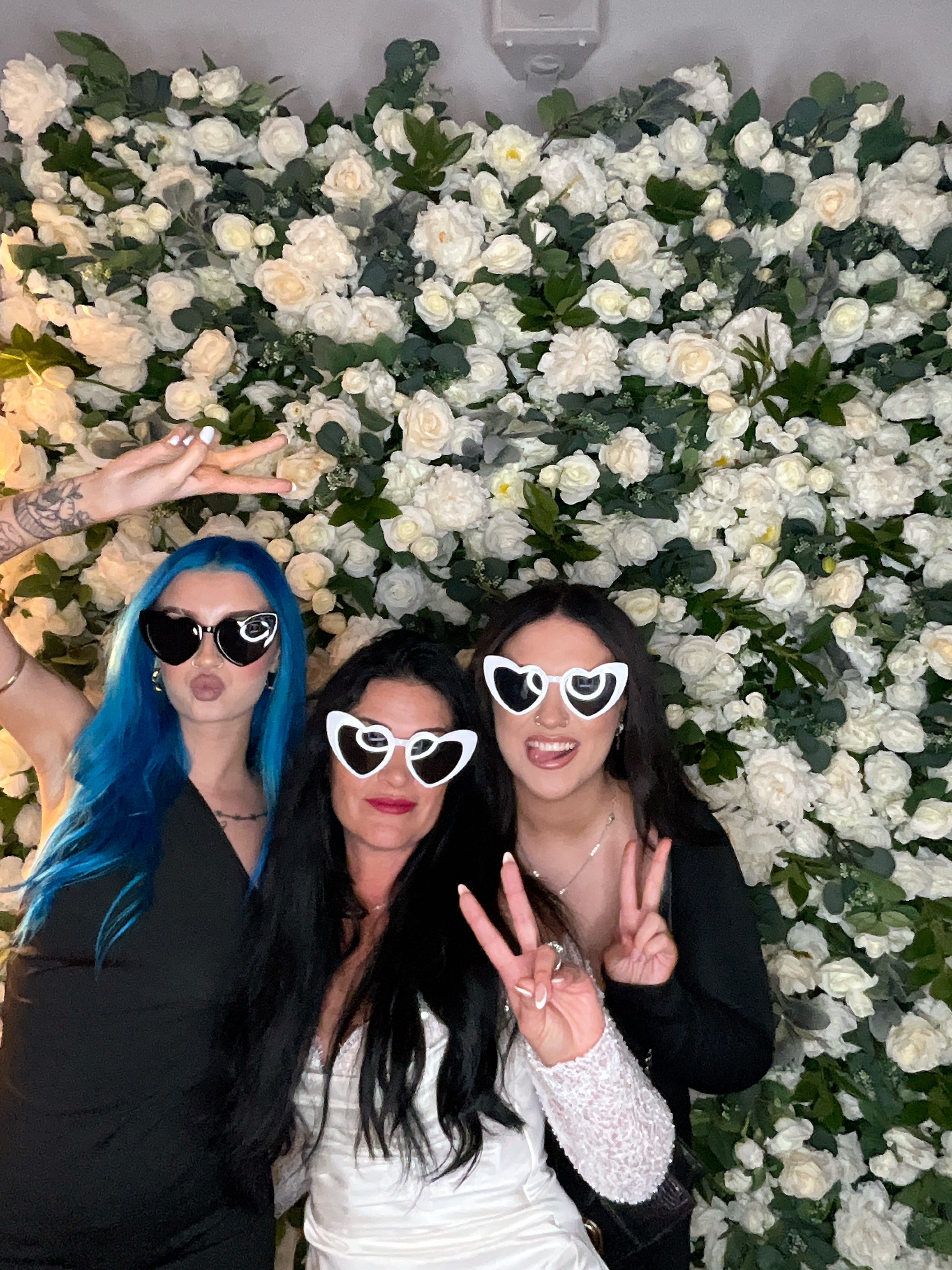 Mr & Mrs White  | View more photos from the event at gallery.magicimages.uk/u/MagicImages/Mr-Mrs-White