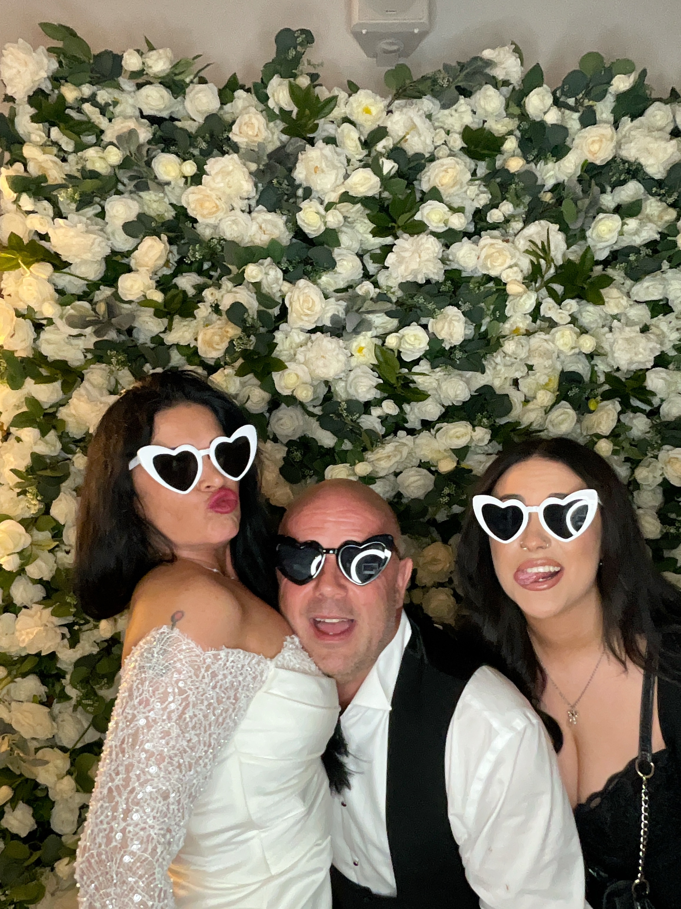 Mr & Mrs White  | View more photos from the event at gallery.magicimages.uk/u/MagicImages/Mr-Mrs-White