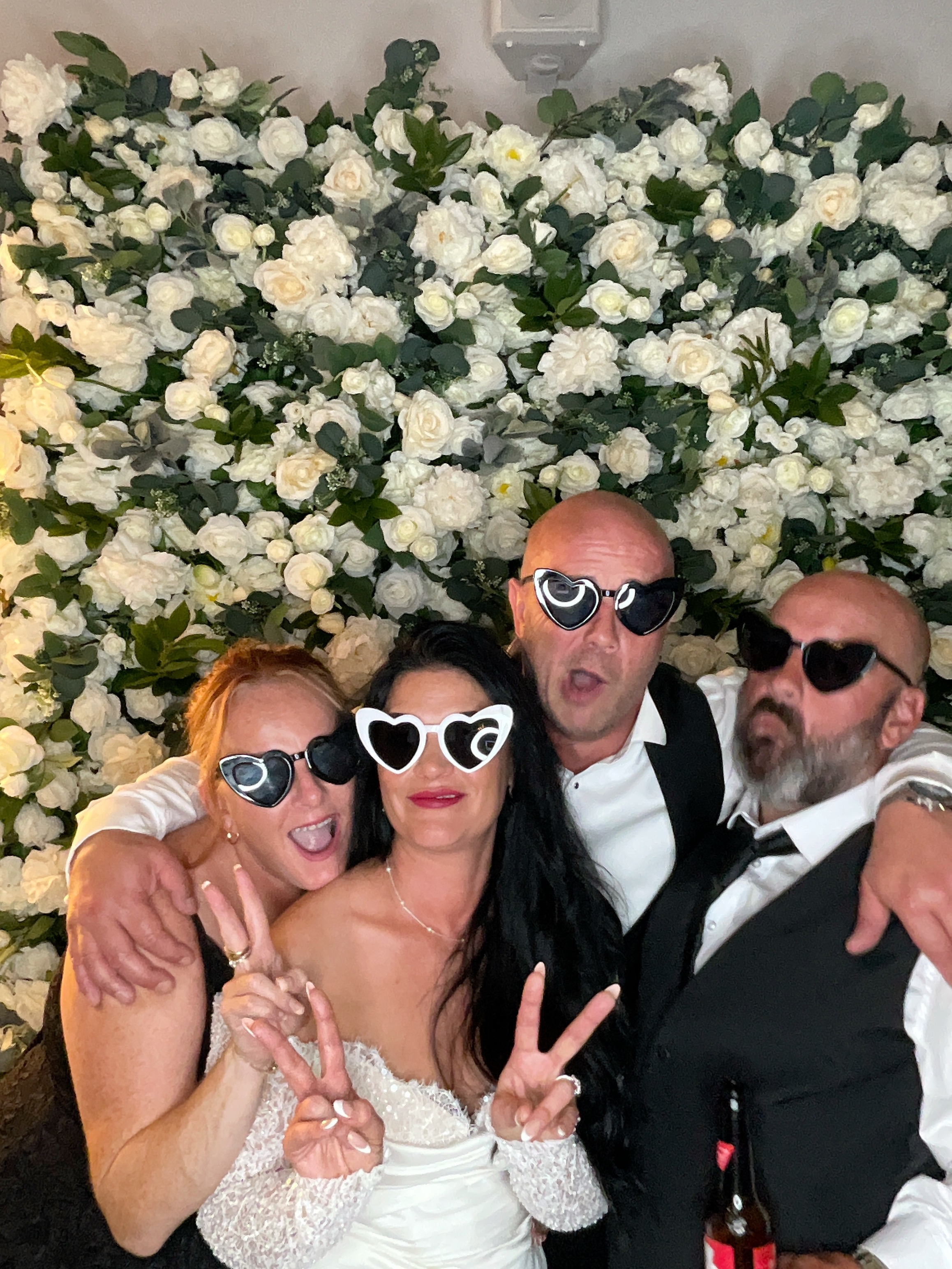 Mr & Mrs White  | View more photos from the event at gallery.magicimages.uk/u/MagicImages/Mr-Mrs-White