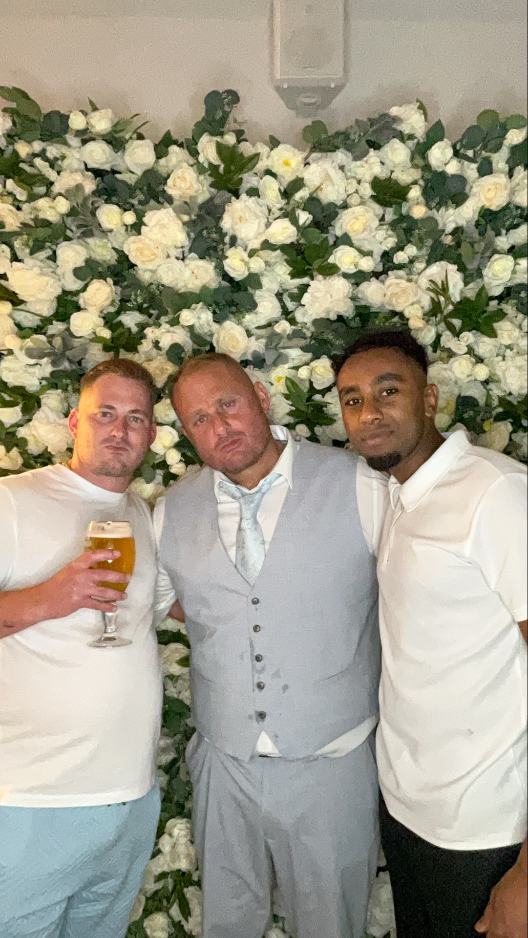 Mr & Mrs White  | View more photos from the event at gallery.magicimages.uk/u/MagicImages/Mr-Mrs-White