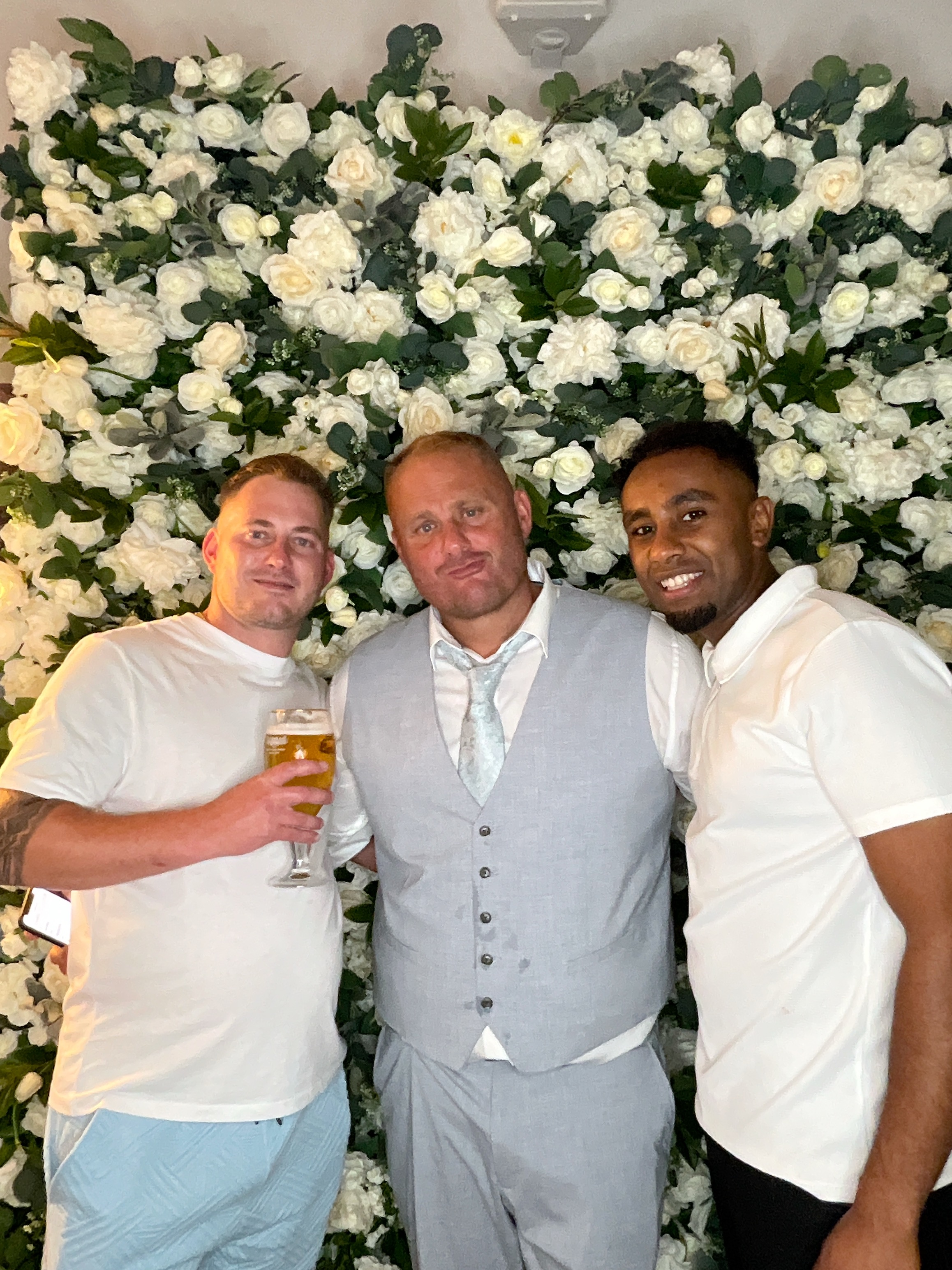 Mr & Mrs White  | View more photos from the event at gallery.magicimages.uk/u/MagicImages/Mr-Mrs-White