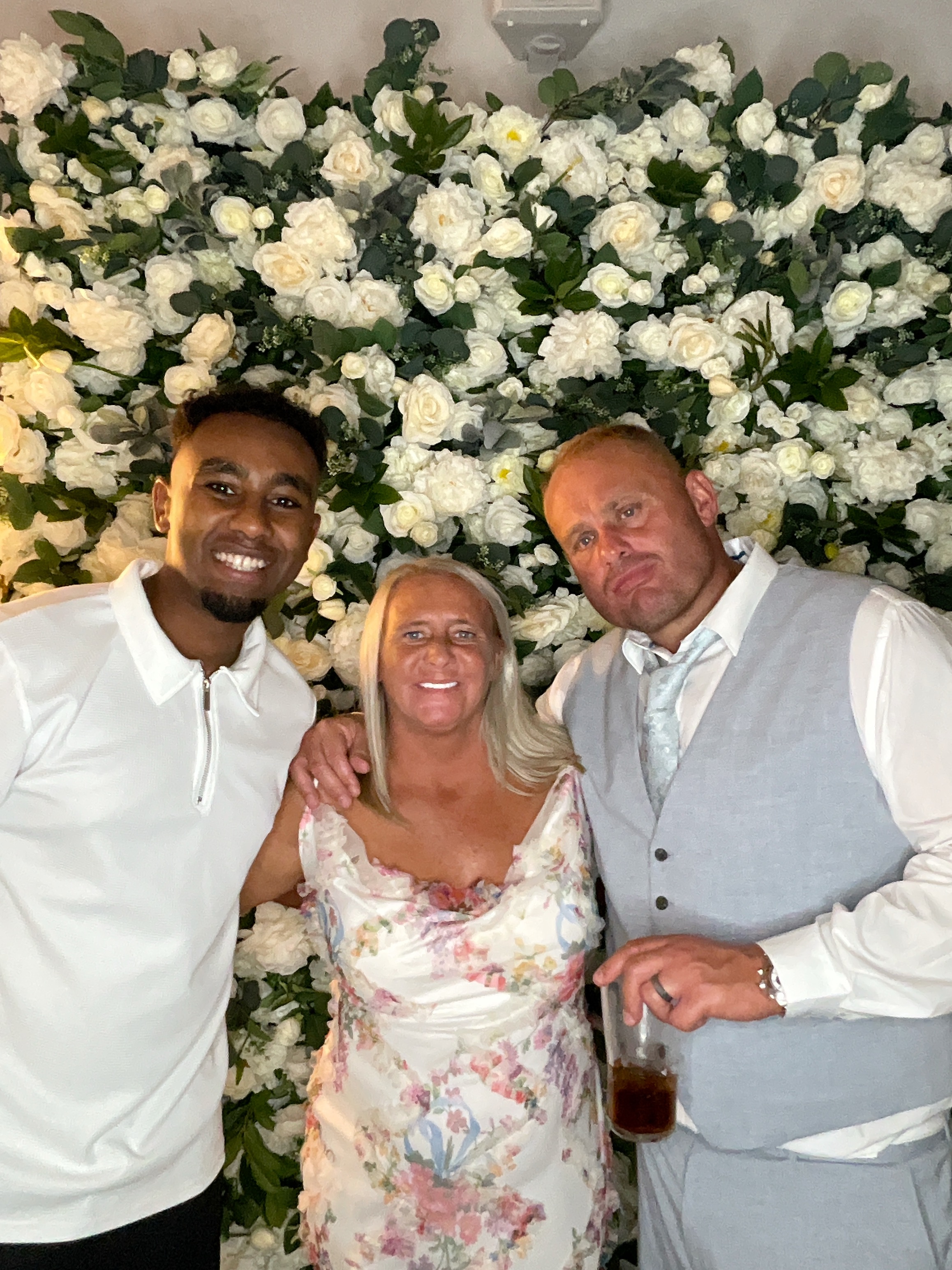 Mr & Mrs White  | View more photos from the event at gallery.magicimages.uk/u/MagicImages/Mr-Mrs-White