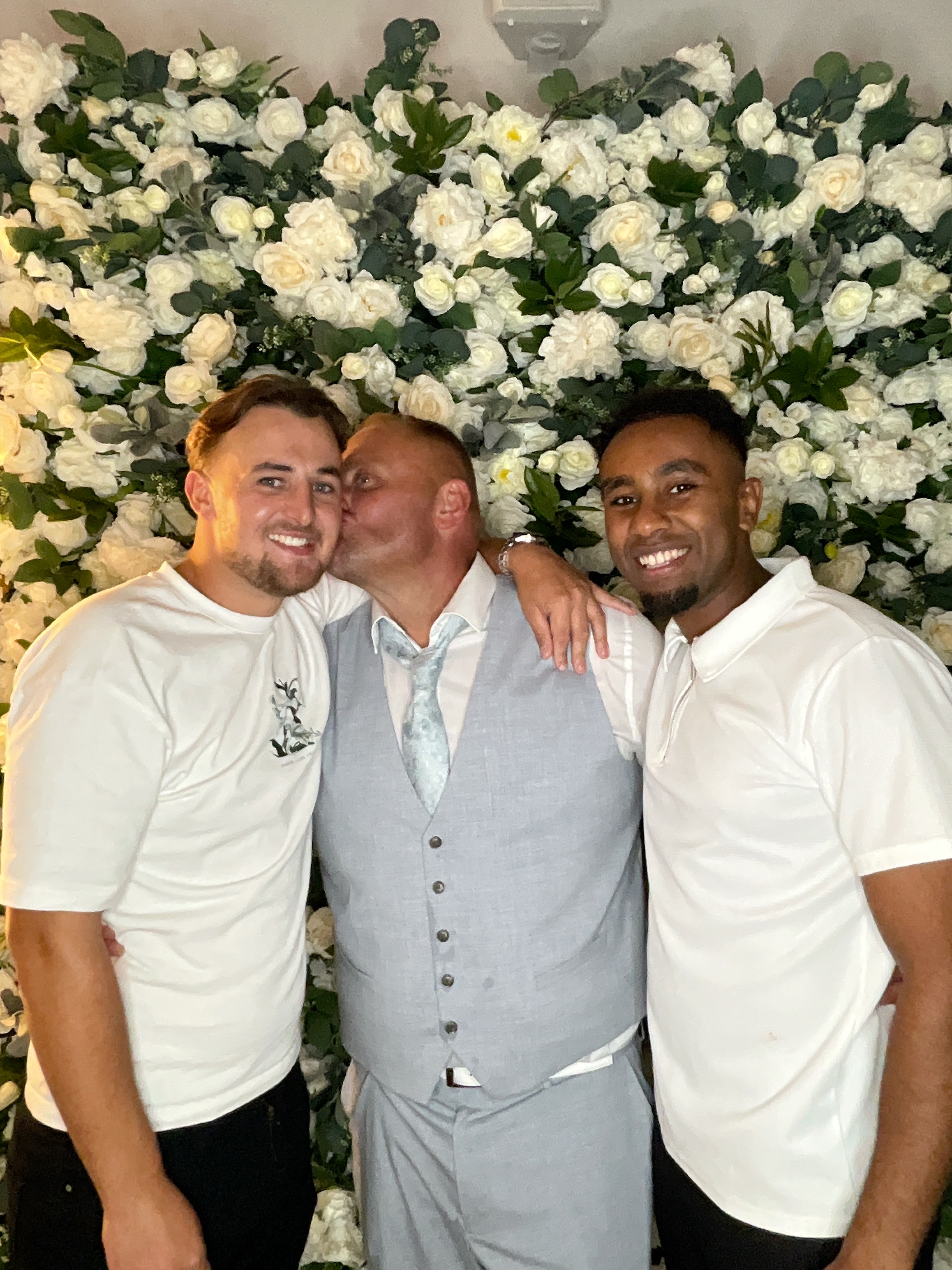 Mr & Mrs White  | View more photos from the event at gallery.magicimages.uk/u/MagicImages/Mr-Mrs-White