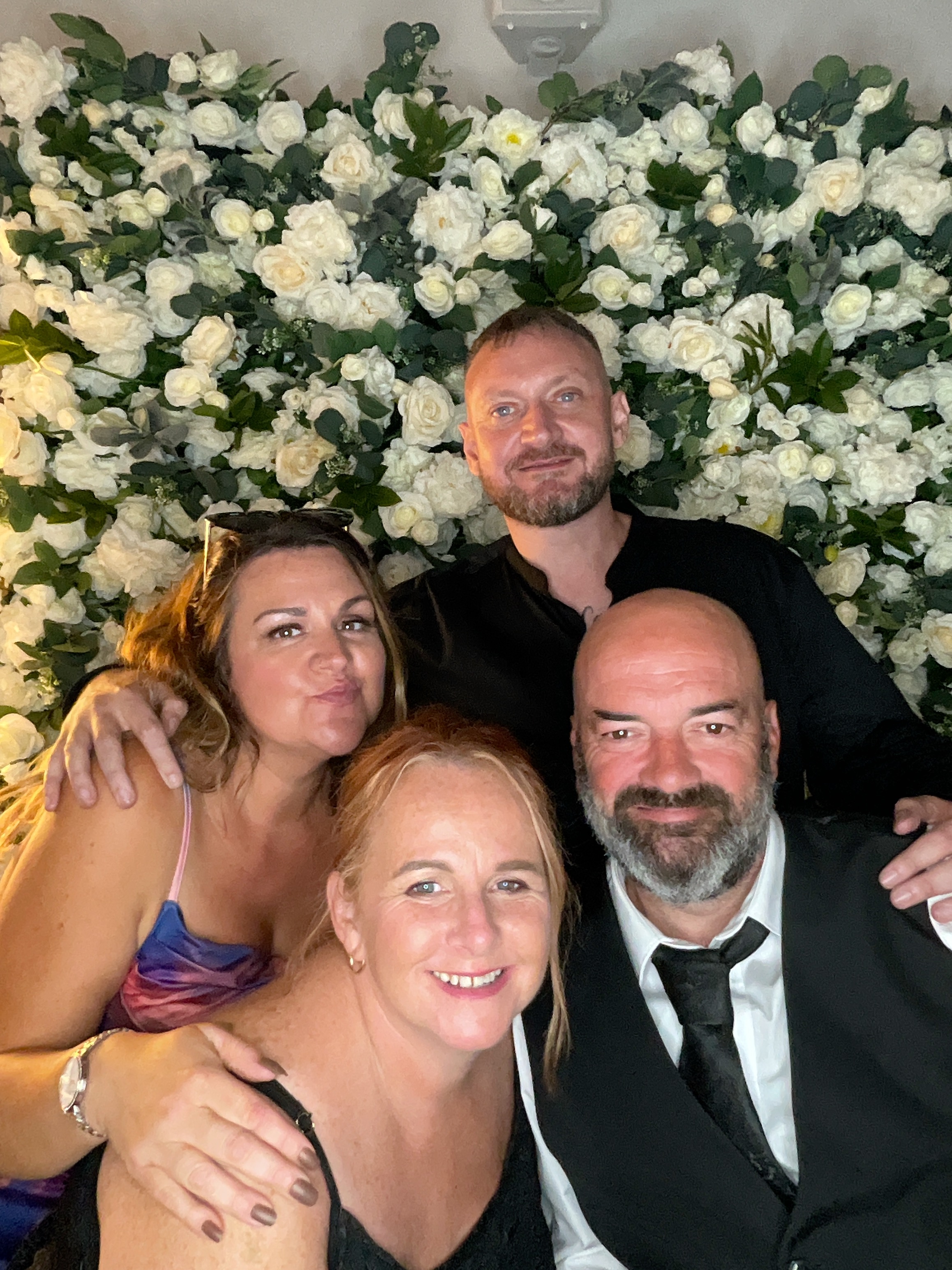 Mr & Mrs White  | View more photos from the event at gallery.magicimages.uk/u/MagicImages/Mr-Mrs-White