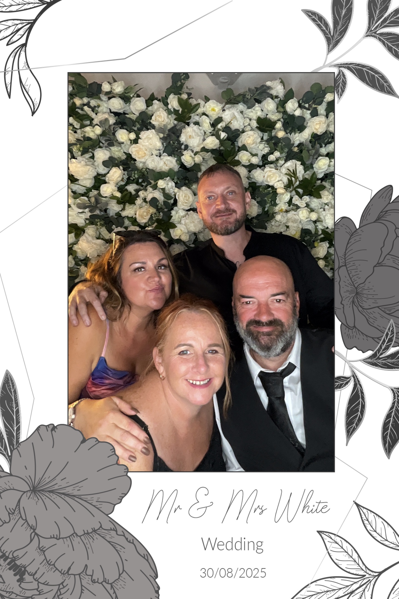 Mr & Mrs White  | View more photos from the event at gallery.magicimages.uk/u/MagicImages/Mr-Mrs-White