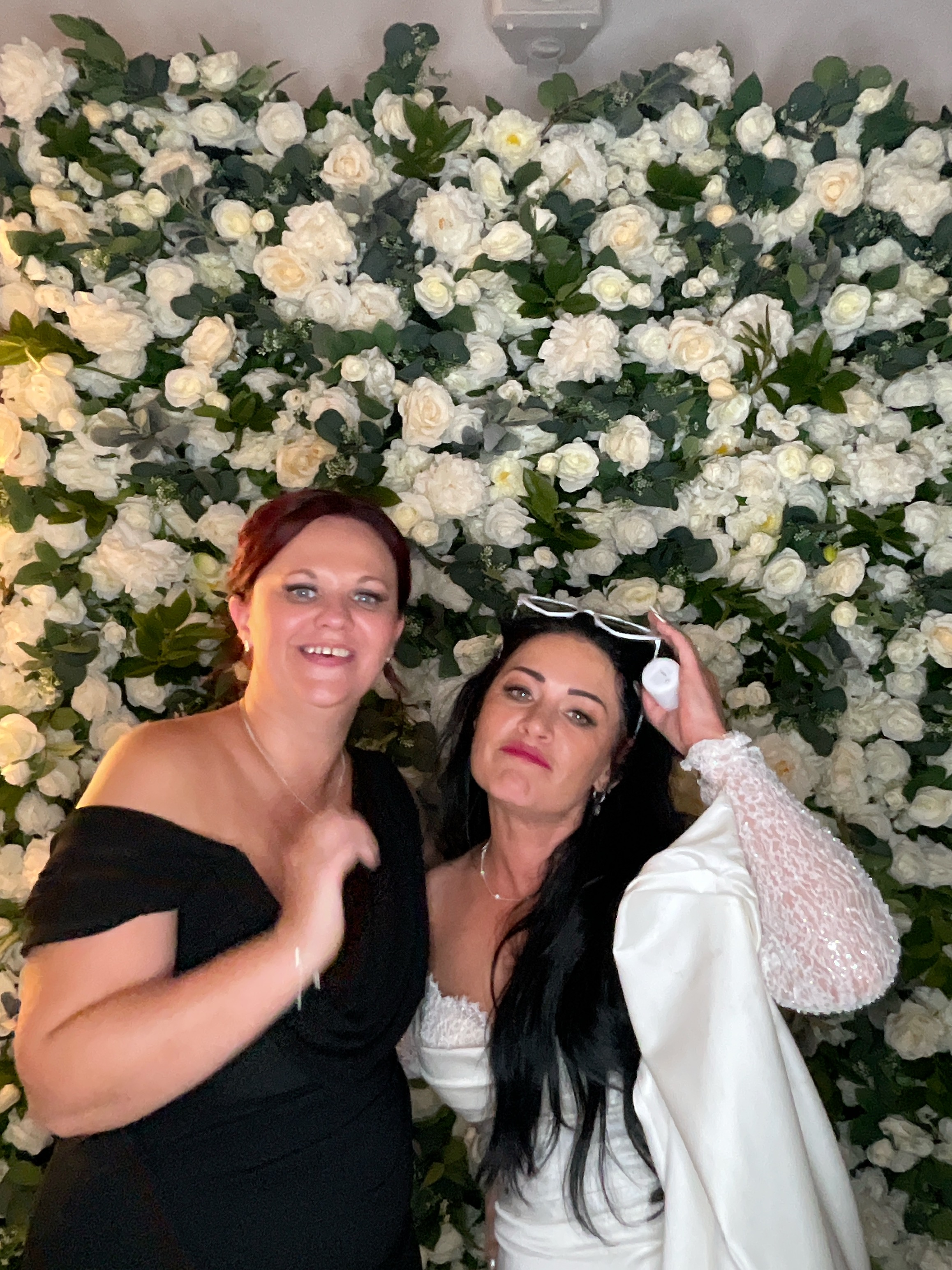 Mr & Mrs White  | View more photos from the event at gallery.magicimages.uk/u/MagicImages/Mr-Mrs-White