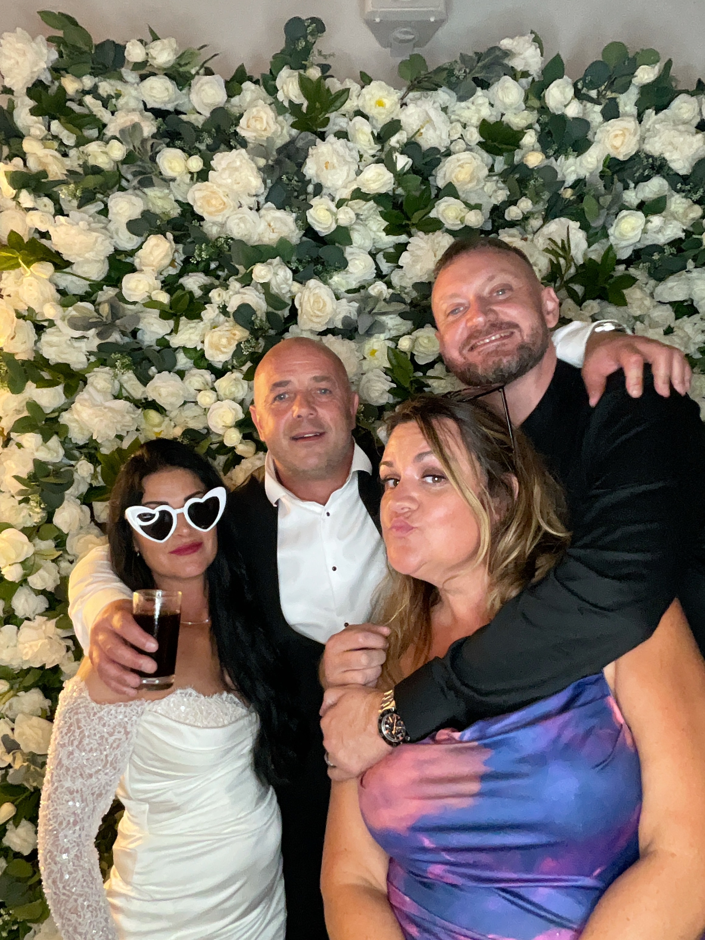 Mr & Mrs White  | View more photos from the event at gallery.magicimages.uk/u/MagicImages/Mr-Mrs-White