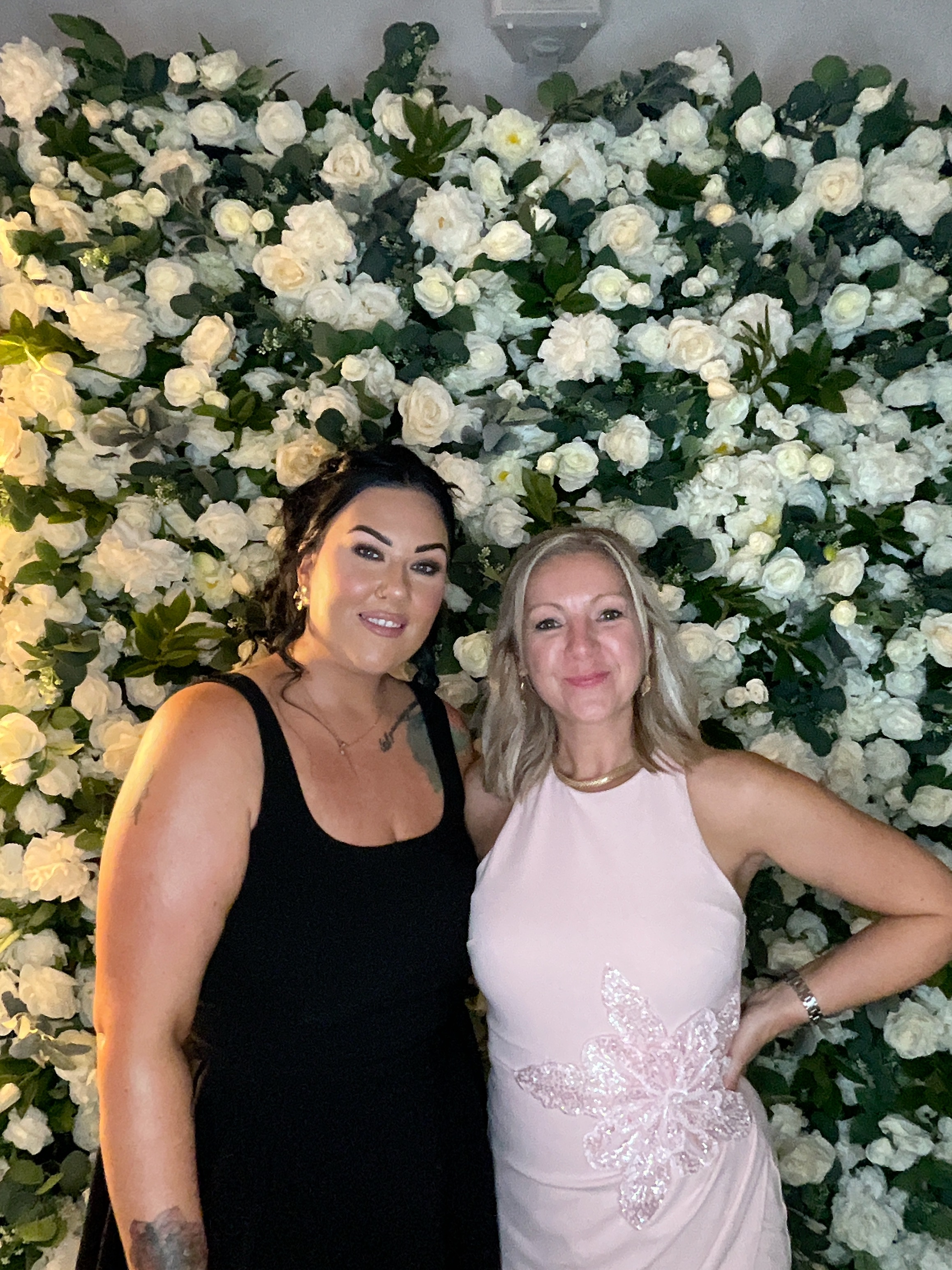 Mr & Mrs White  | View more photos from the event at gallery.magicimages.uk/u/MagicImages/Mr-Mrs-White