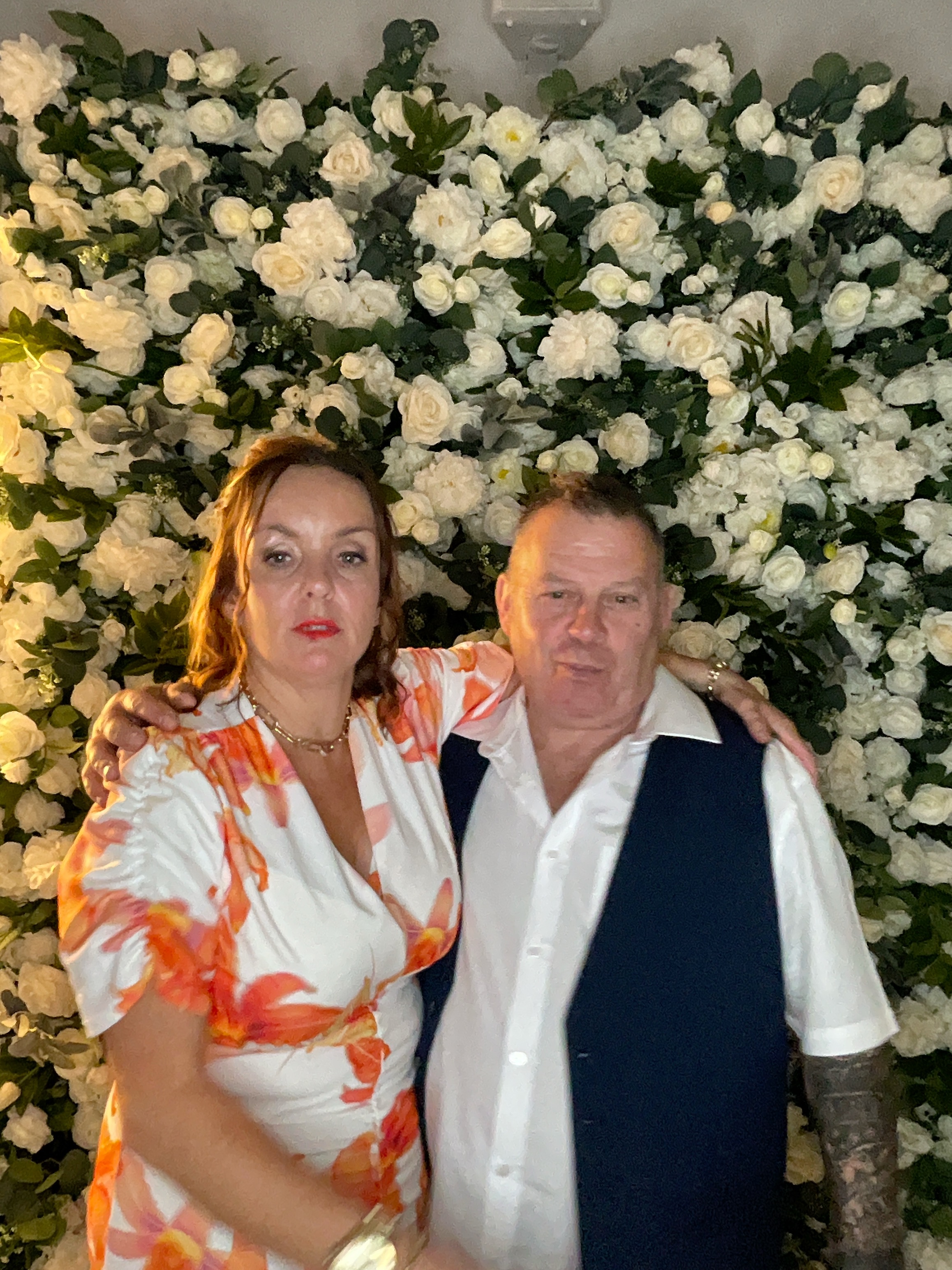 Mr & Mrs White  | View more photos from the event at gallery.magicimages.uk/u/MagicImages/Mr-Mrs-White