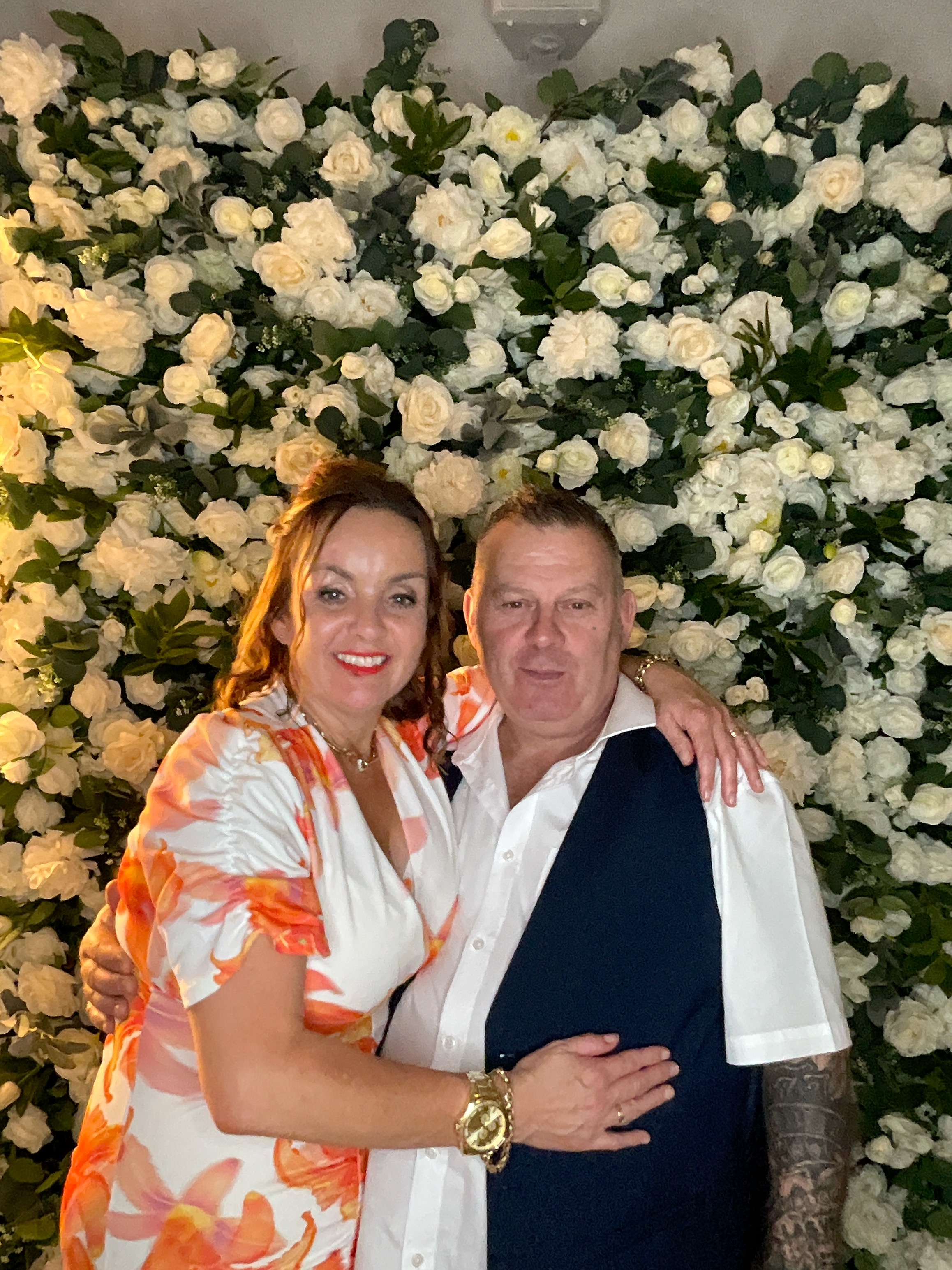 Mr & Mrs White  | View more photos from the event at gallery.magicimages.uk/u/MagicImages/Mr-Mrs-White