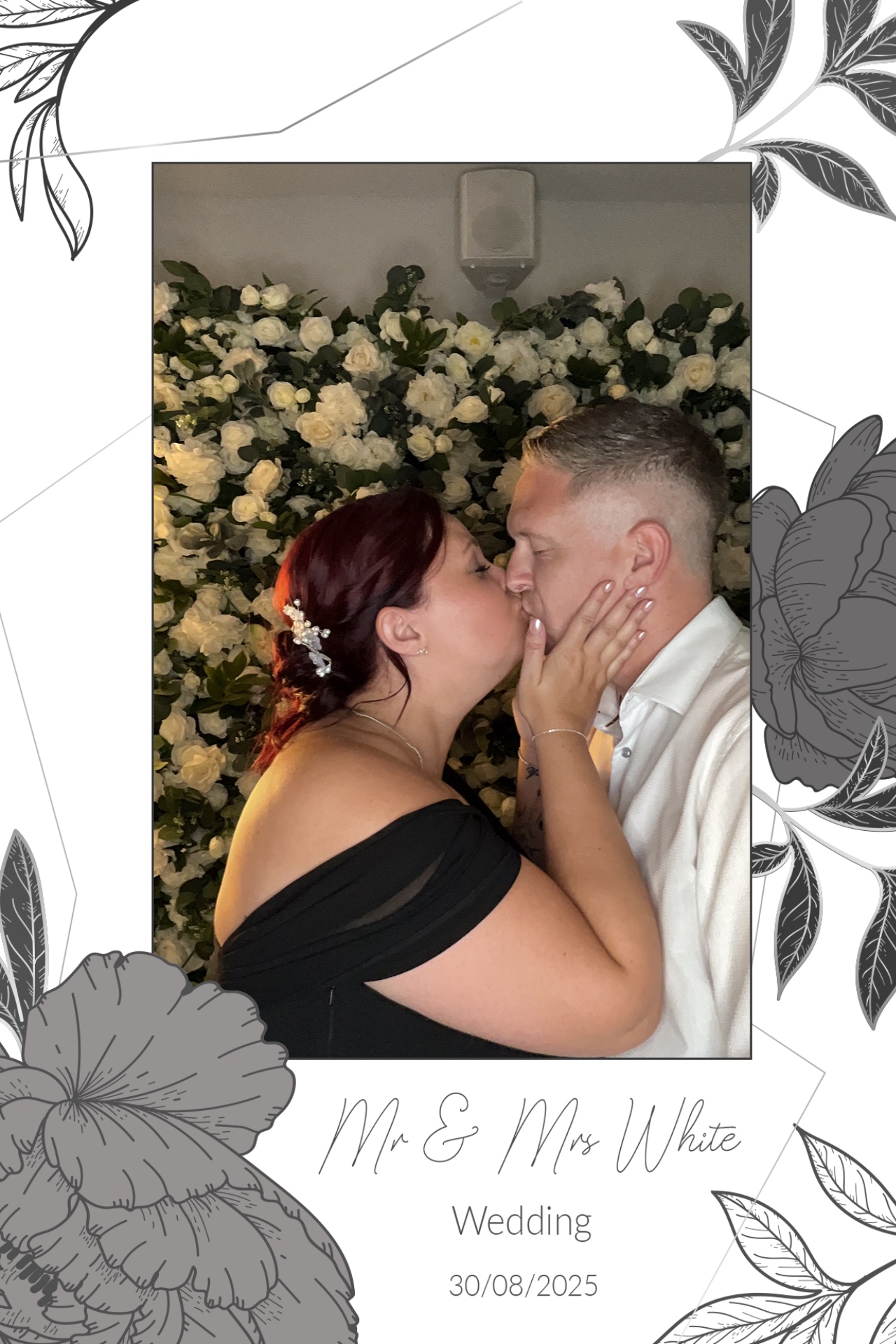 Mr & Mrs White  | View more photos from the event at gallery.magicimages.uk/u/MagicImages/Mr-Mrs-White