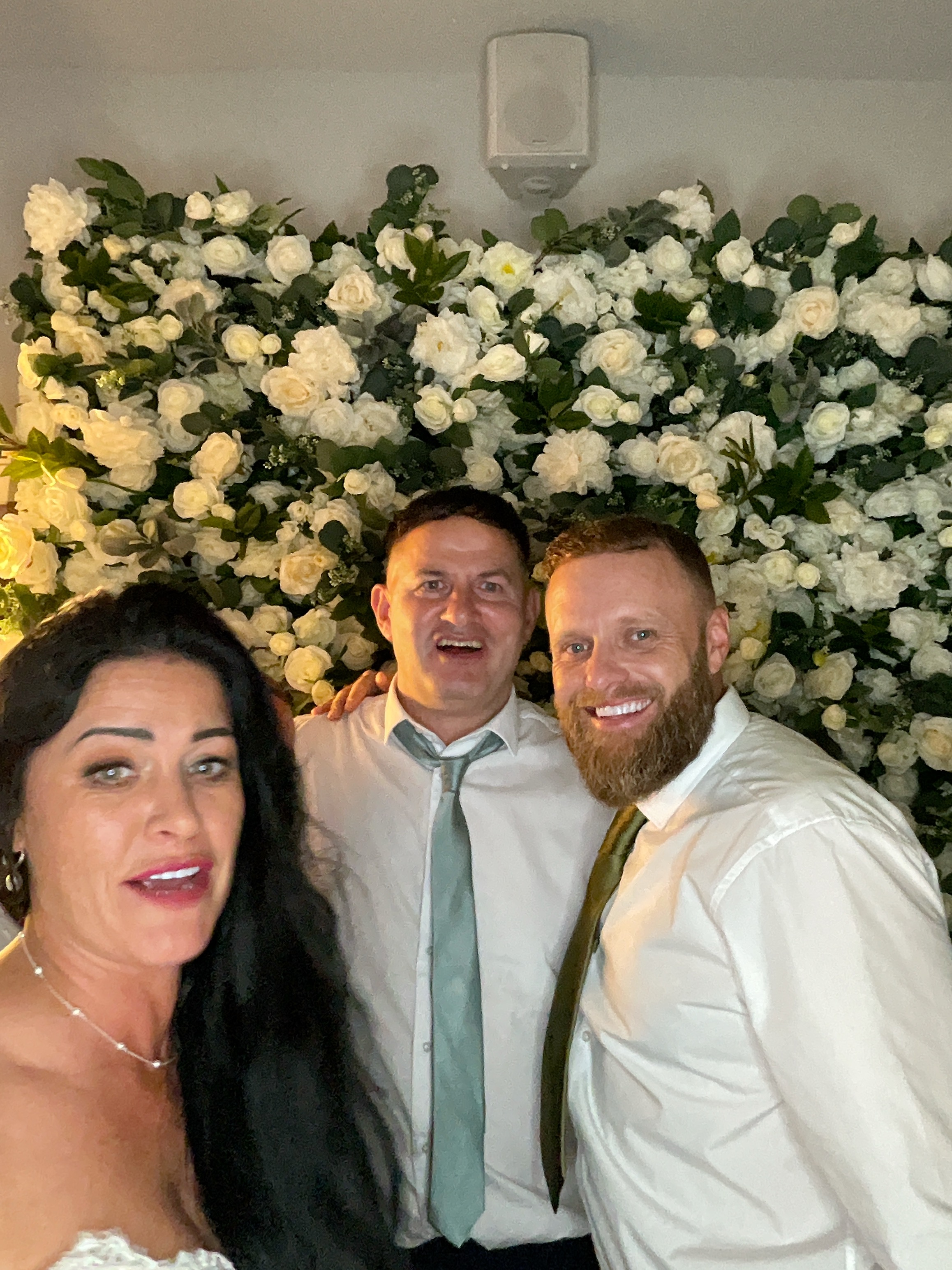 Mr & Mrs White  | View more photos from the event at gallery.magicimages.uk/u/MagicImages/Mr-Mrs-White