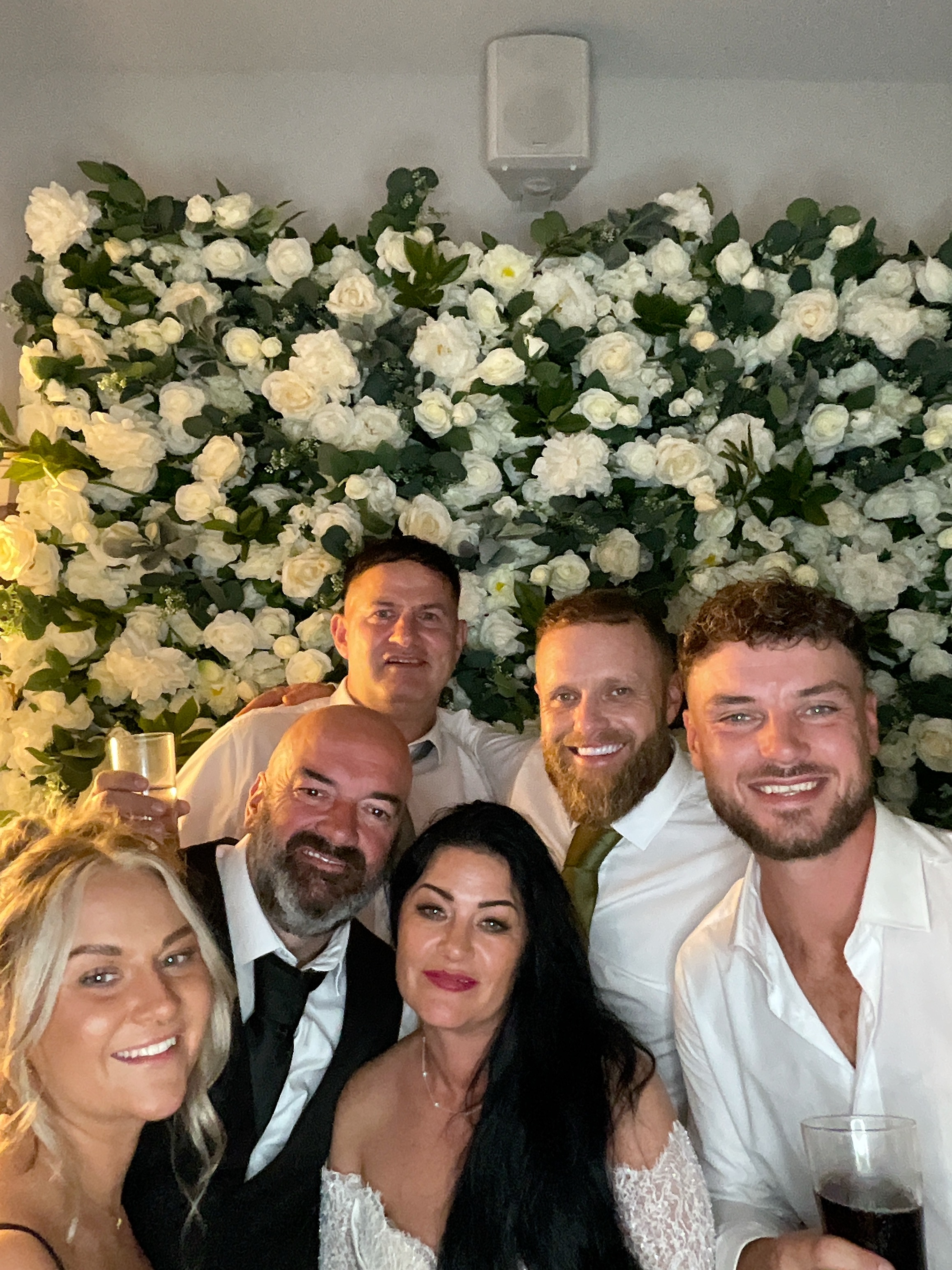 Mr & Mrs White  | View more photos from the event at gallery.magicimages.uk/u/MagicImages/Mr-Mrs-White