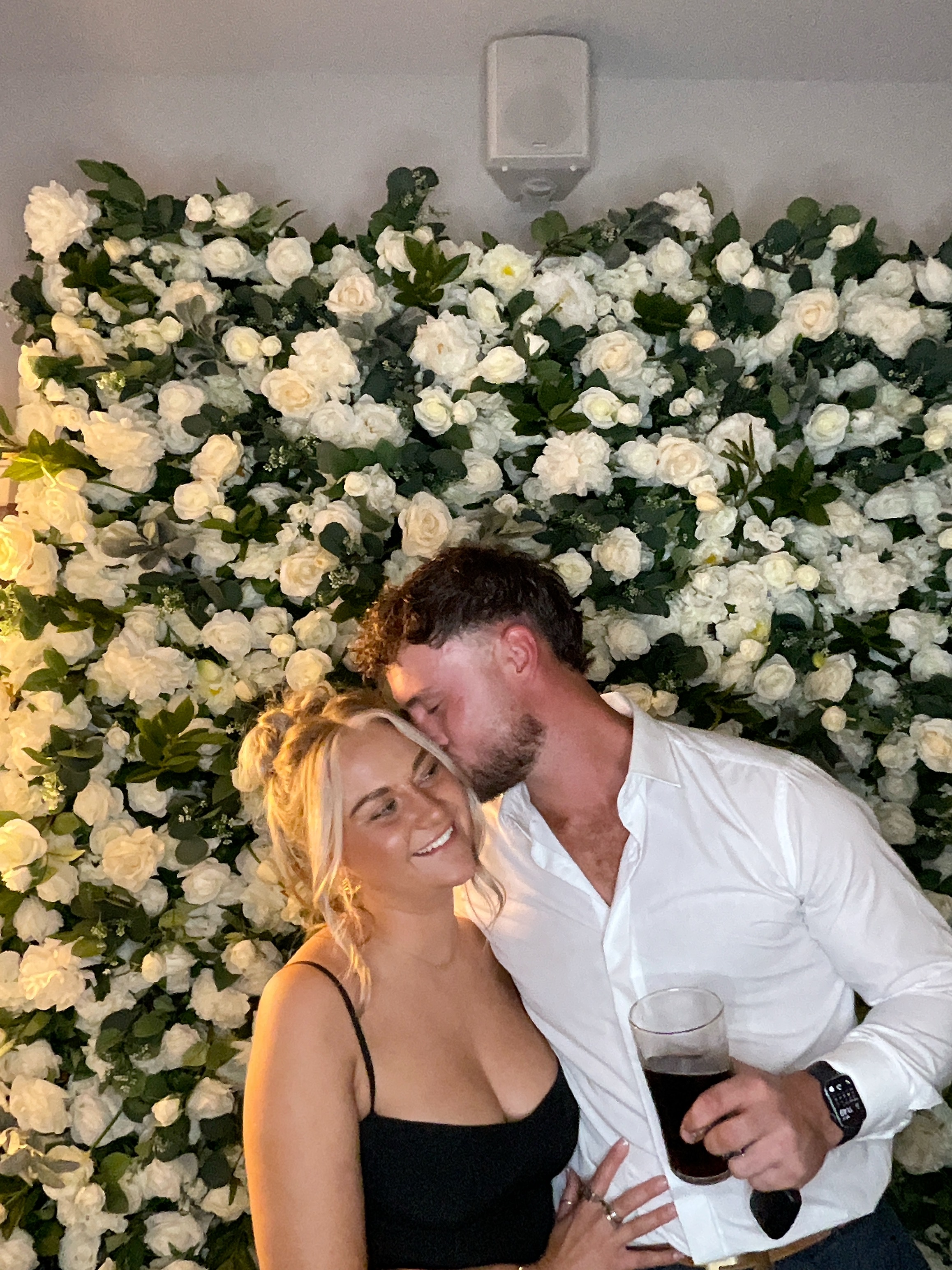 Mr & Mrs White  | View more photos from the event at gallery.magicimages.uk/u/MagicImages/Mr-Mrs-White