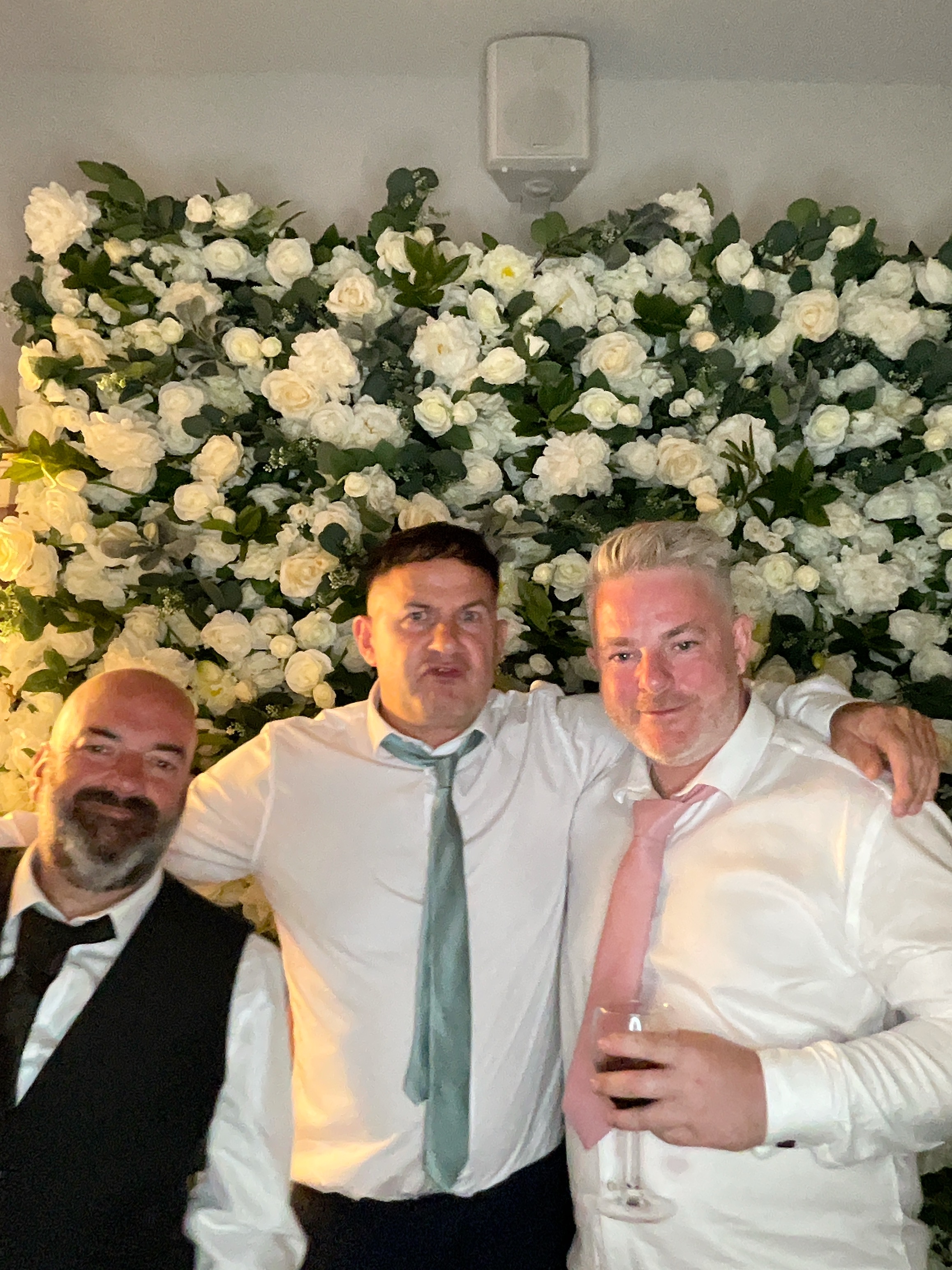 Mr & Mrs White  | View more photos from the event at gallery.magicimages.uk/u/MagicImages/Mr-Mrs-White