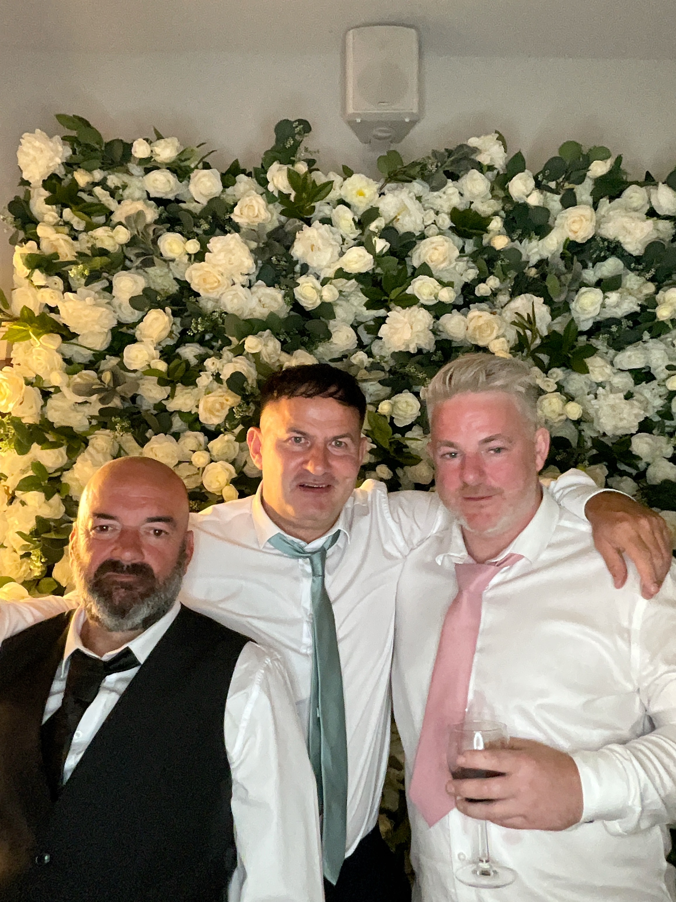 Mr & Mrs White  | View more photos from the event at gallery.magicimages.uk/u/MagicImages/Mr-Mrs-White