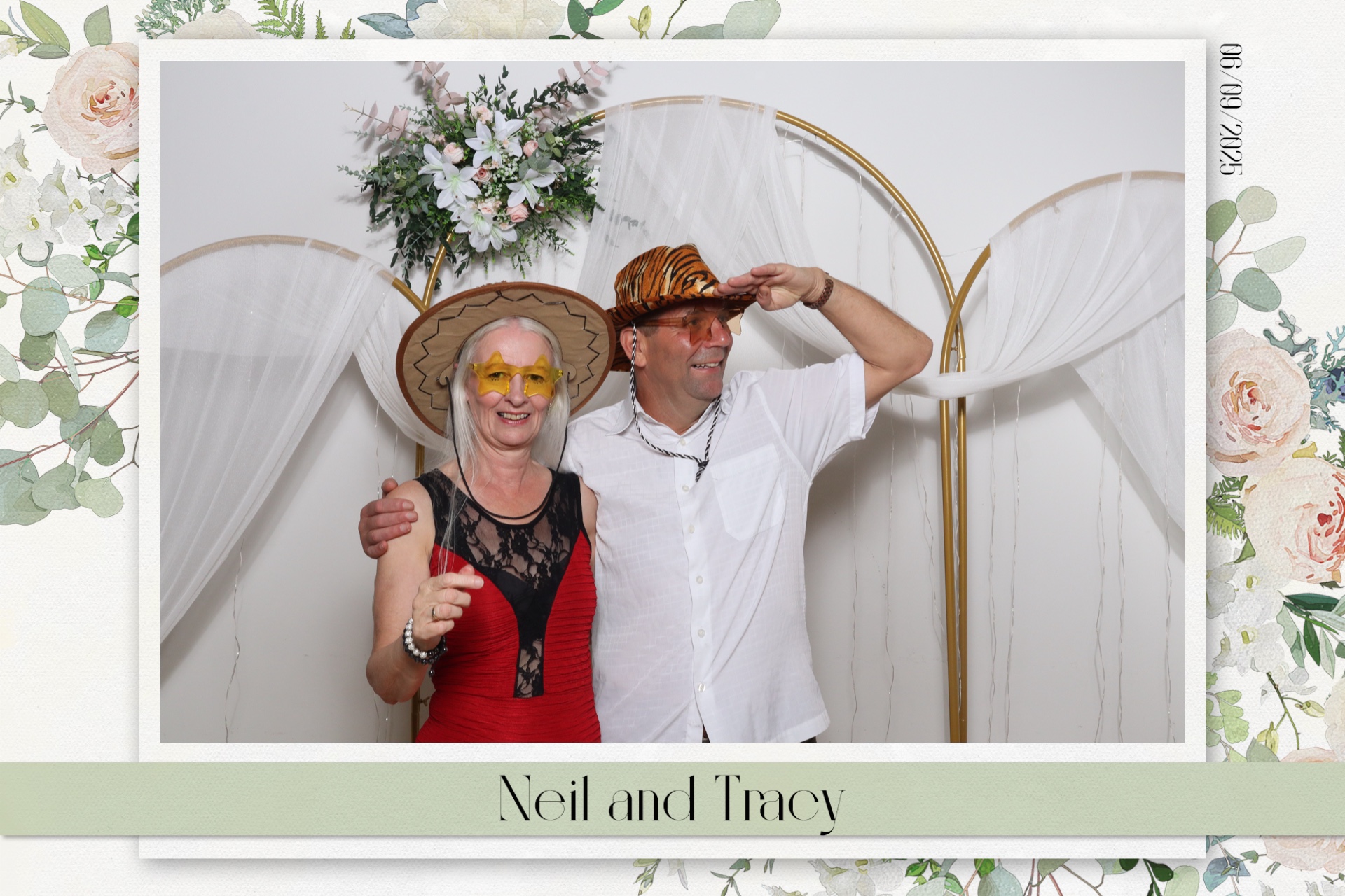 Neil & Tracy  | View more photos from the event at gallery.magicimages.uk/u/MagicImages/Neil-Tracy