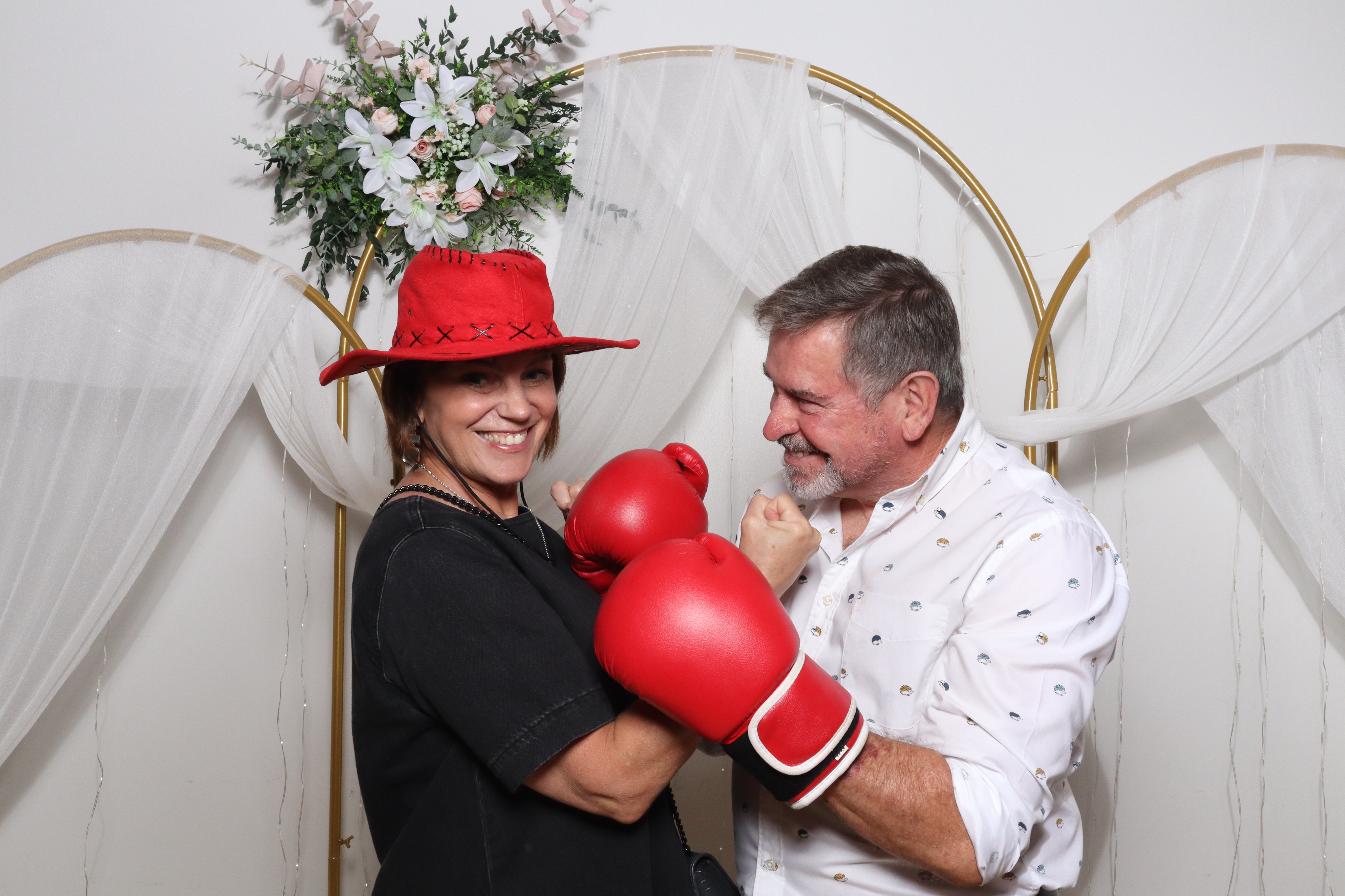 Neil & Tracy  | View more photos from the event at gallery.magicimages.uk/u/MagicImages/Neil-Tracy