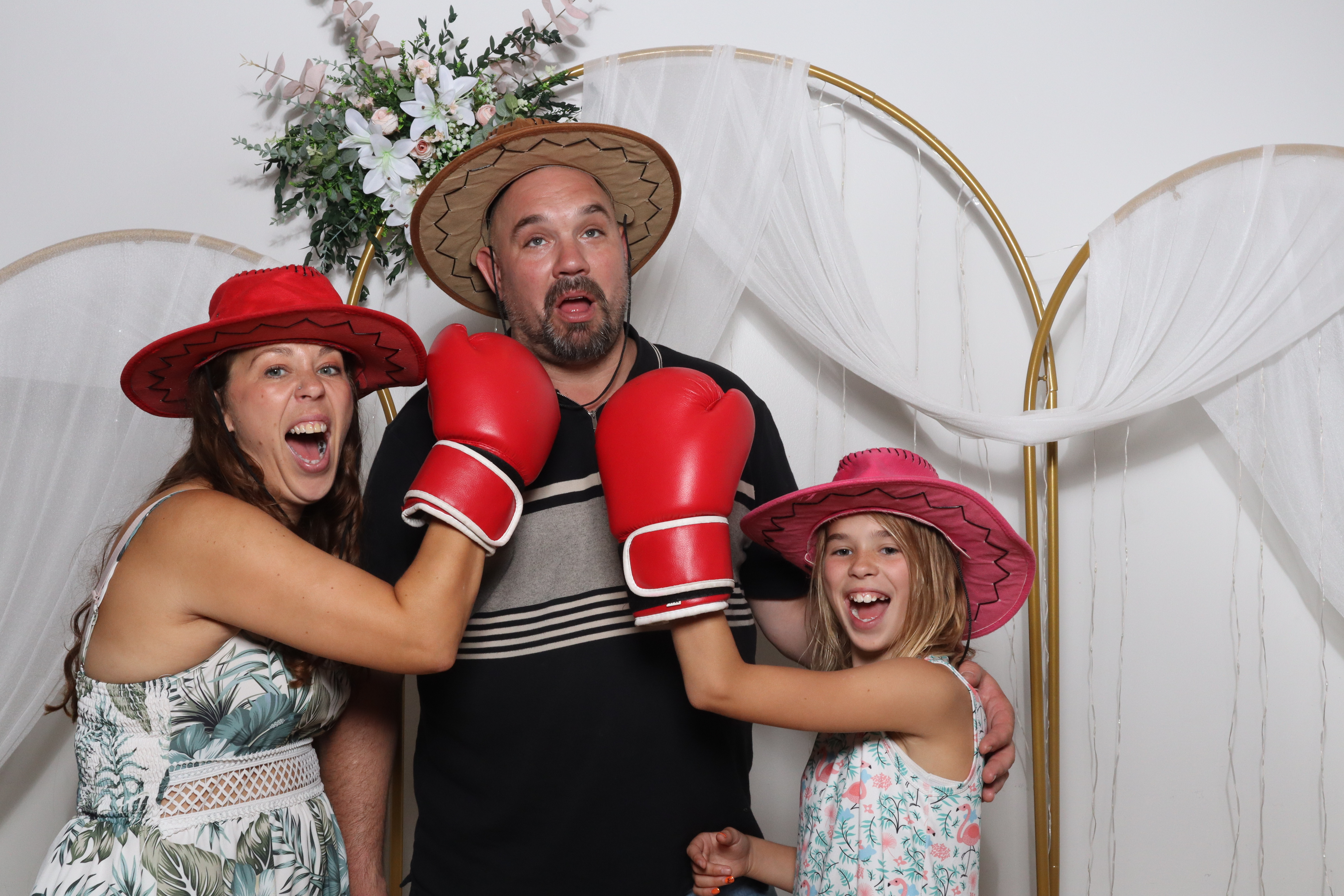 Neil & Tracy  | View more photos from the event at gallery.magicimages.uk/u/MagicImages/Neil-Tracy