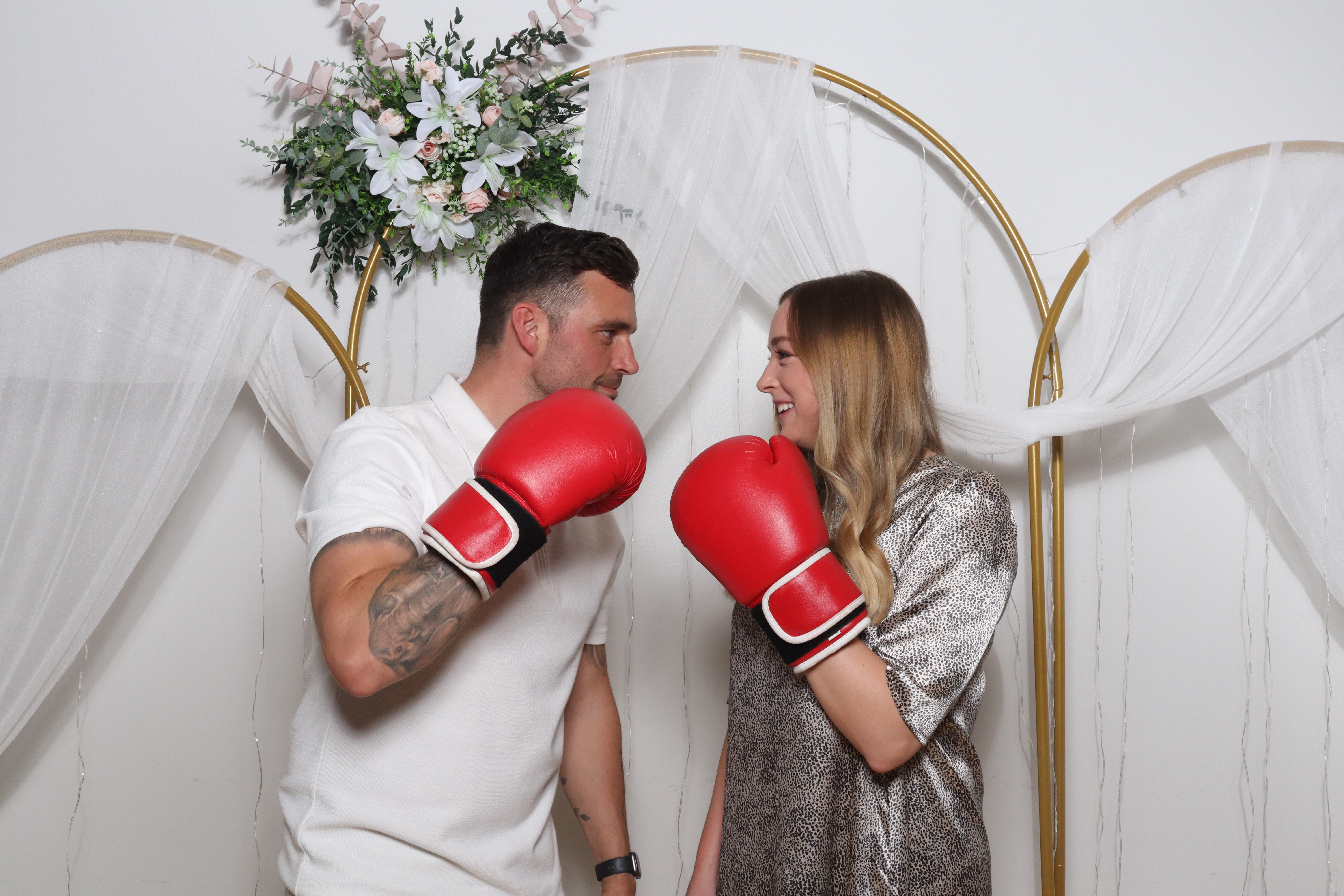 Neil & Tracy  | View more photos from the event at gallery.magicimages.uk/u/MagicImages/Neil-Tracy