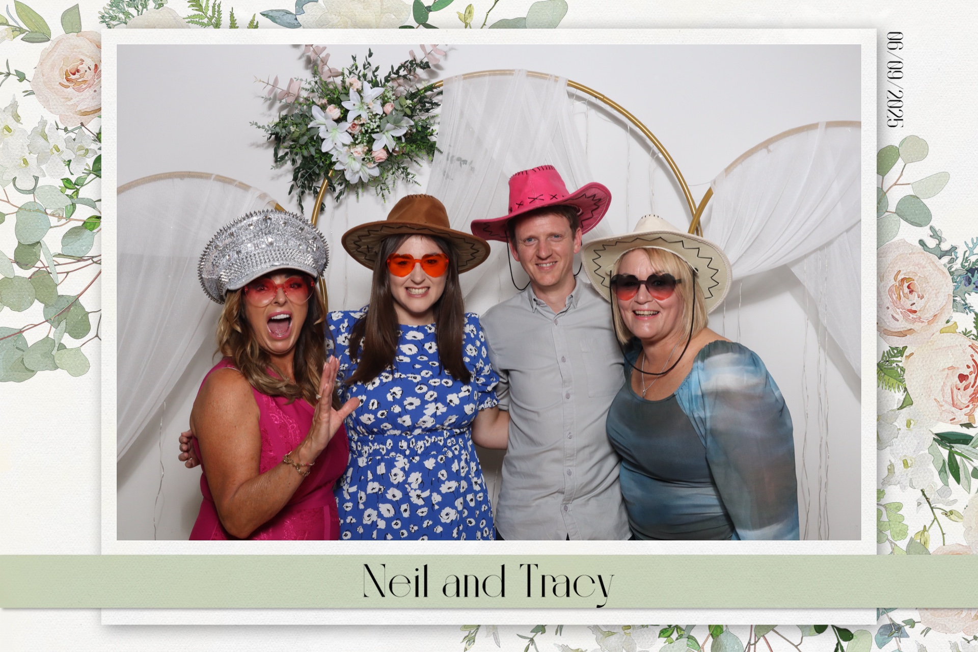 Neil & Tracy  | View more photos from the event at gallery.magicimages.uk/u/MagicImages/Neil-Tracy