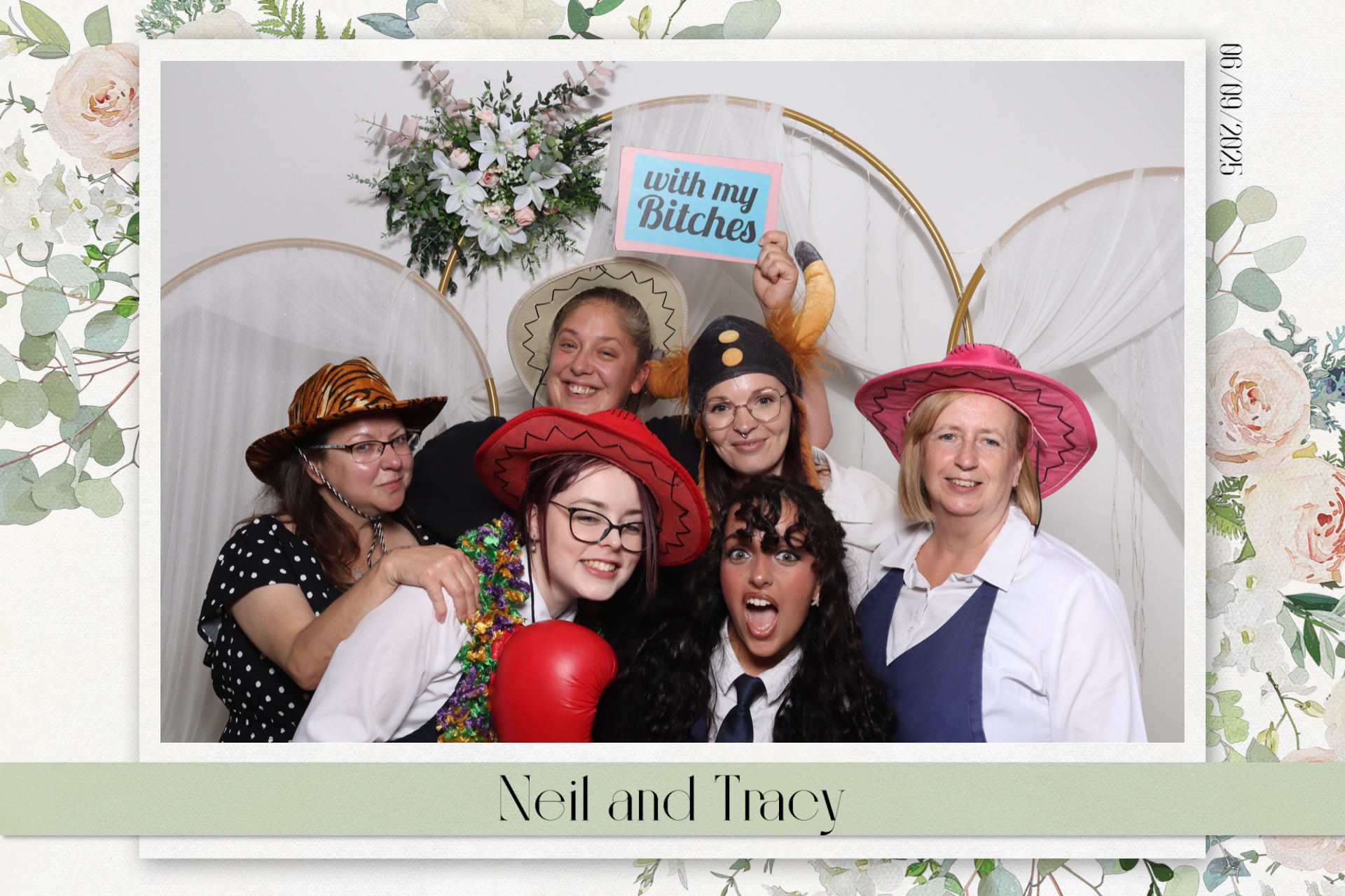 Neil & Tracy  | View more photos from the event at gallery.magicimages.uk/u/MagicImages/Neil-Tracy