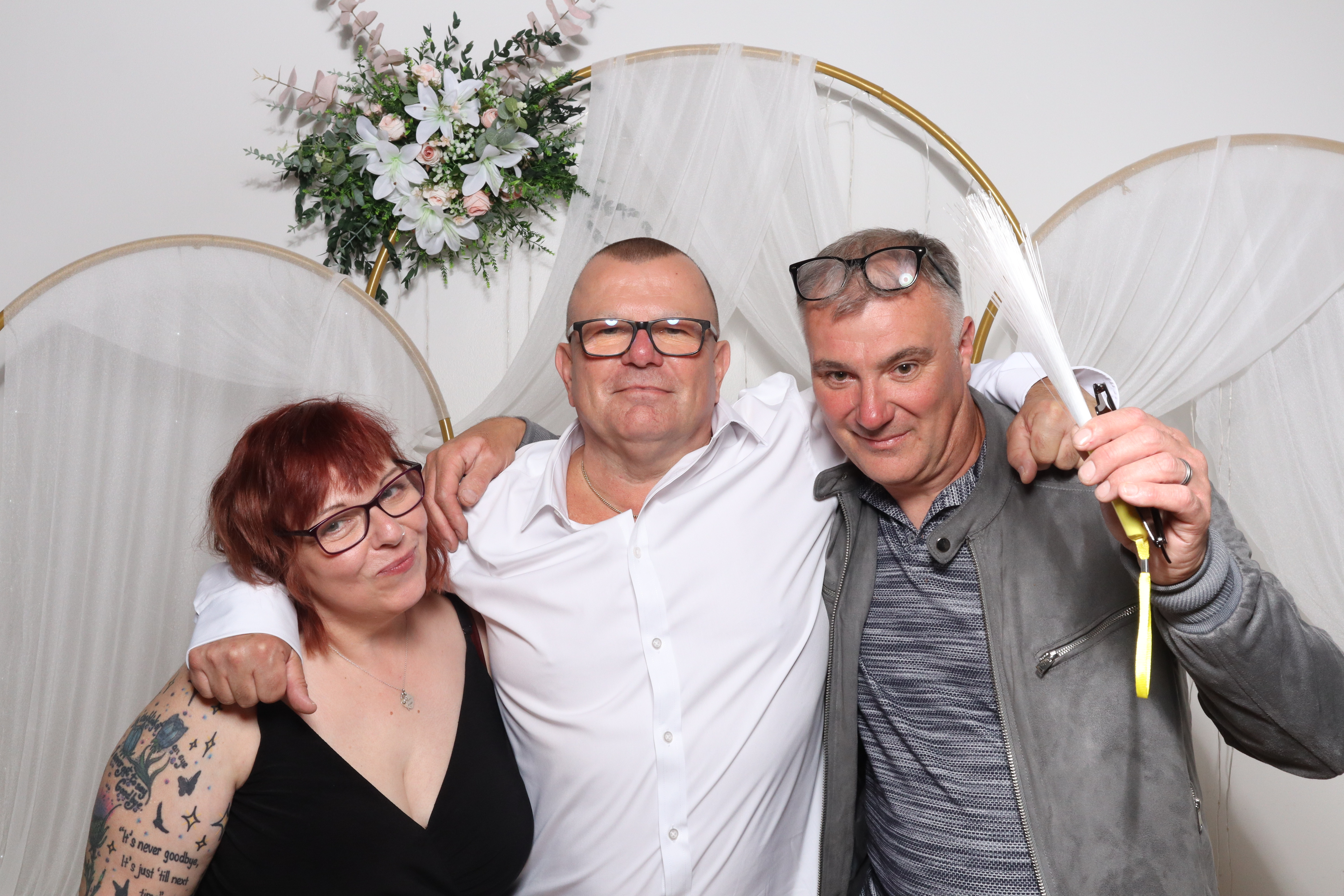 Neil & Tracy  | View more photos from the event at gallery.magicimages.uk/u/MagicImages/Neil-Tracy