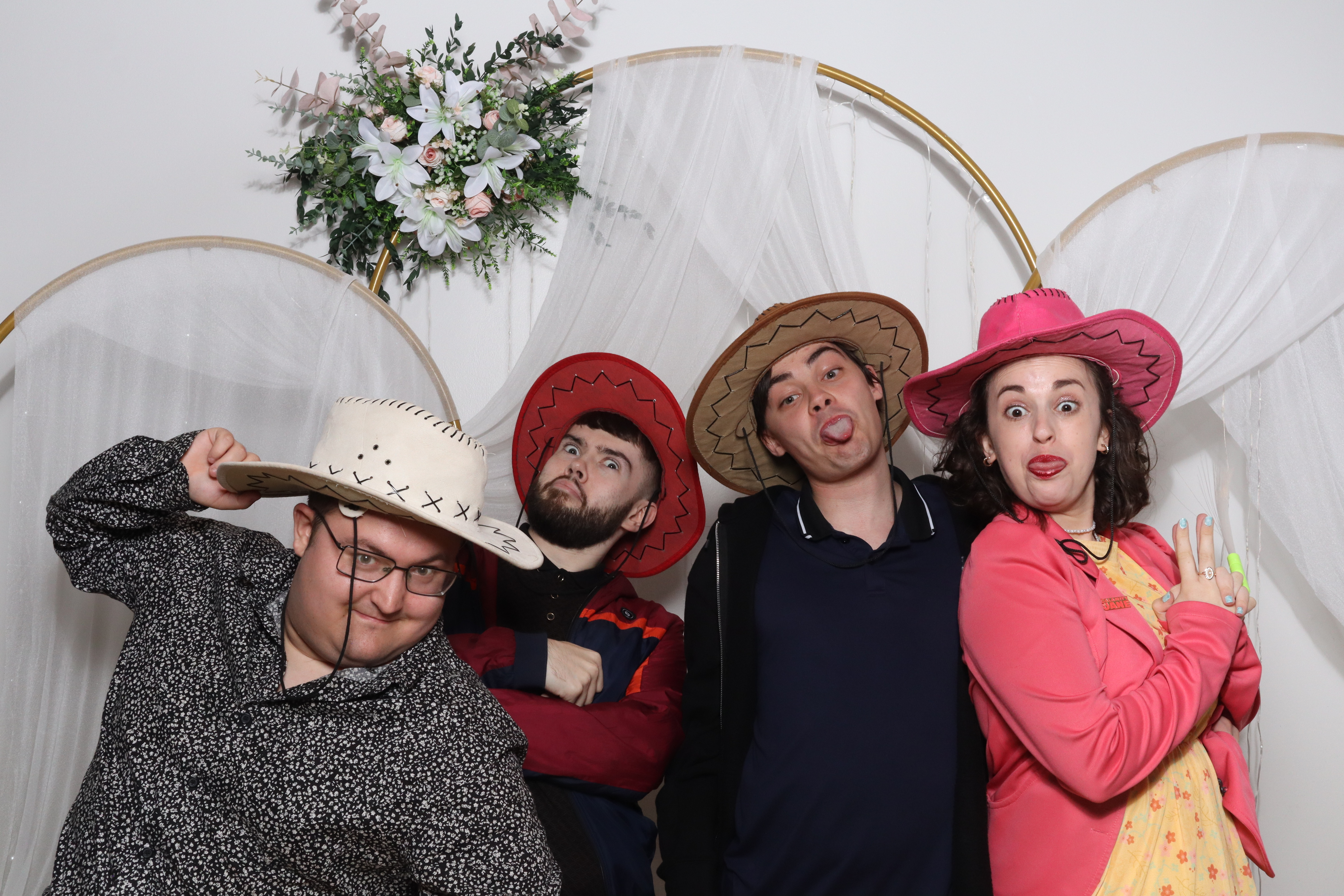 Neil & Tracy  | View more photos from the event at gallery.magicimages.uk/u/MagicImages/Neil-Tracy