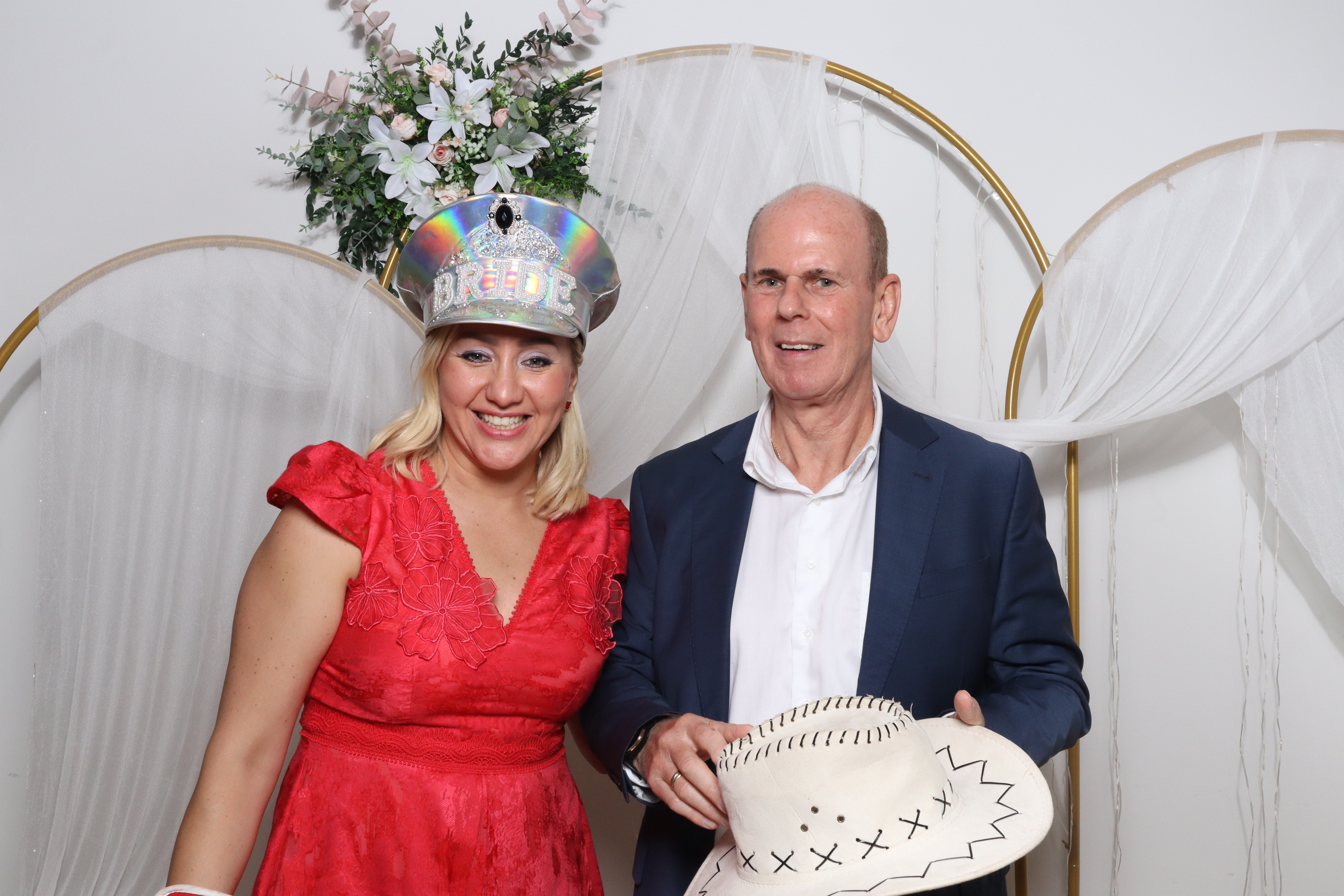 Neil & Tracy  | View more photos from the event at gallery.magicimages.uk/u/MagicImages/Neil-Tracy